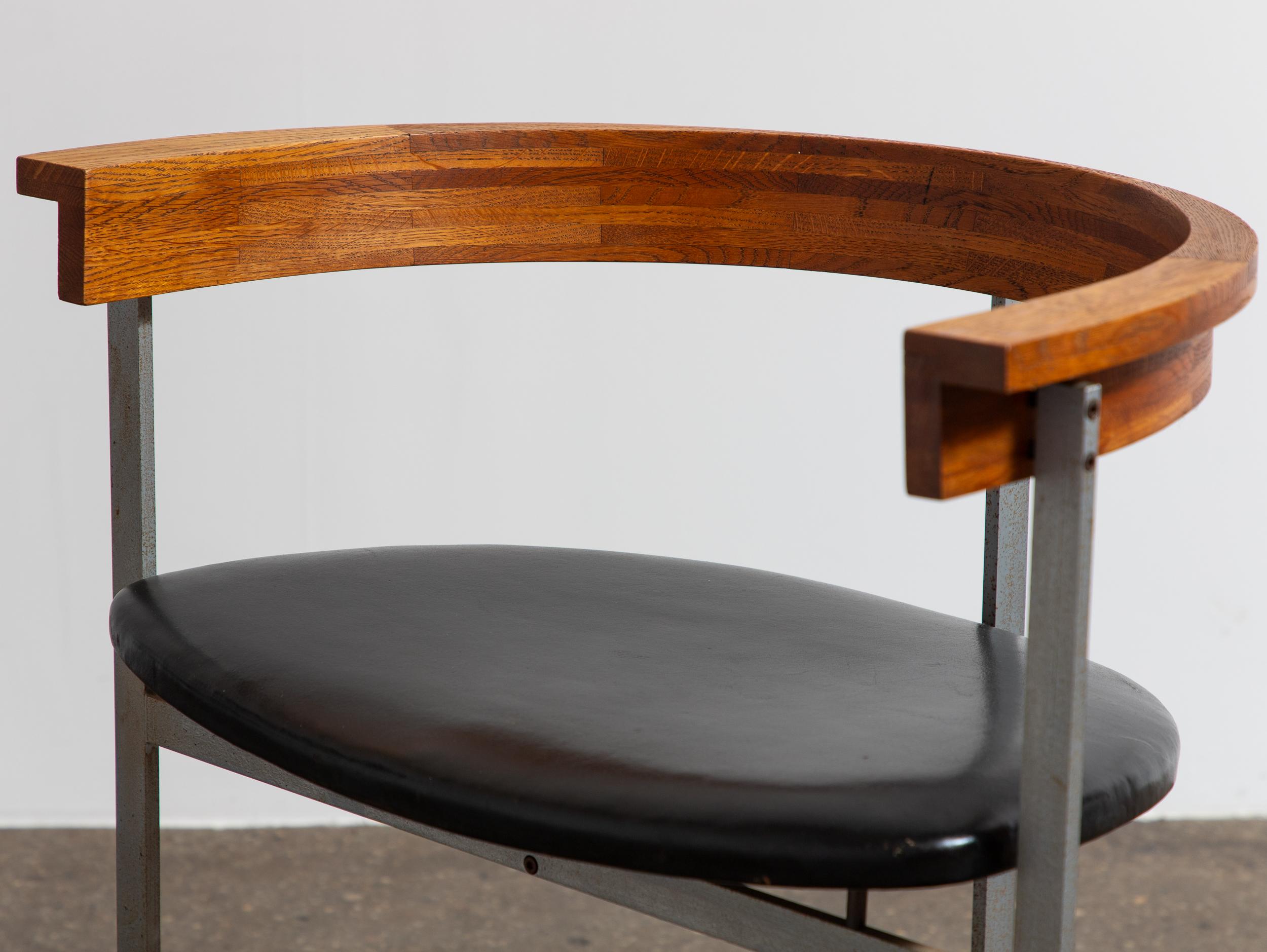 Poul Kjærholm for E. Kold Christensen PK 11 Armchairs in Original Black Leather For Sale 1