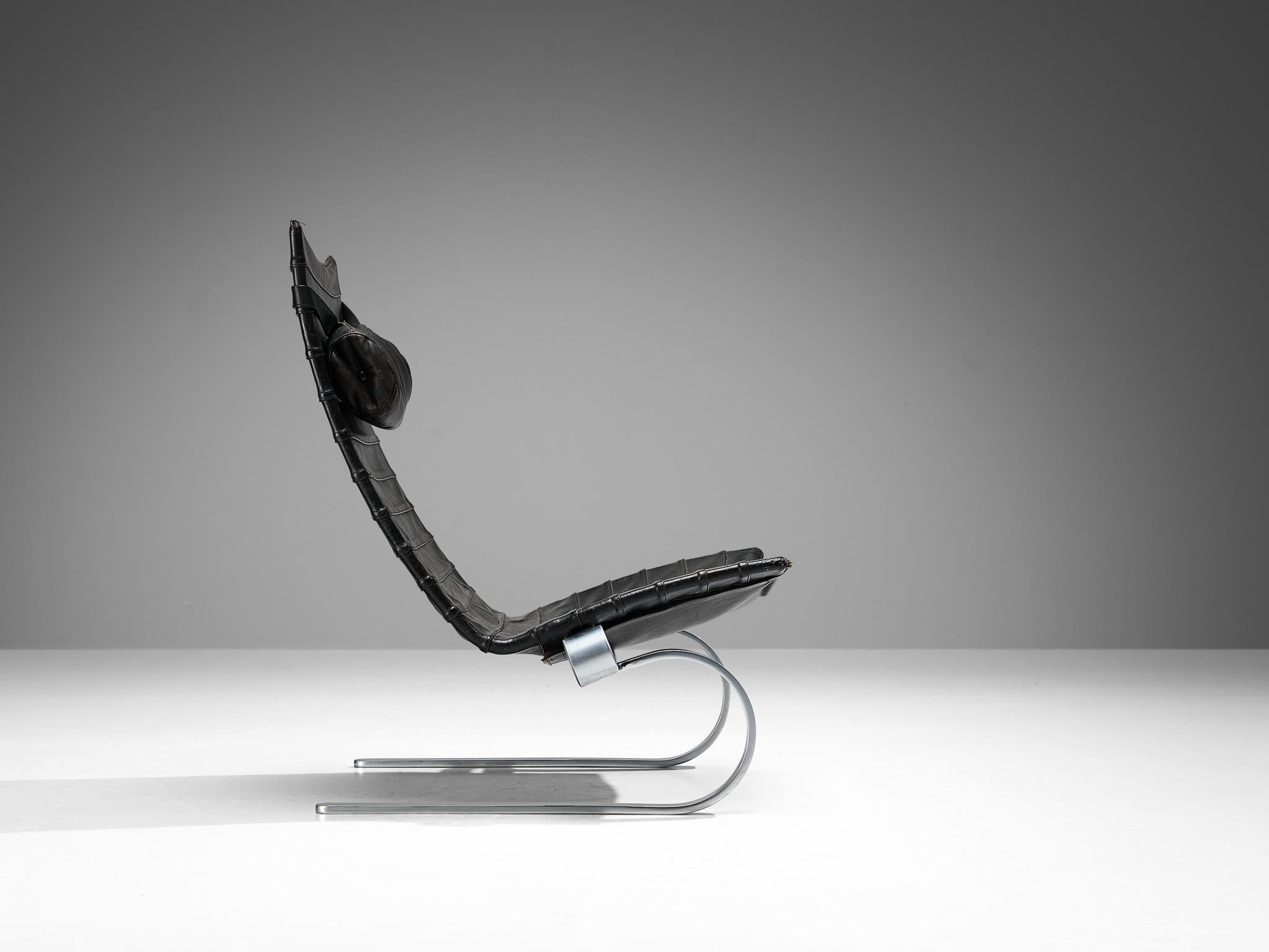 Steel Poul Kjærholm for E. Kold Christensen 'PK20' Lounge Chair in Leather For Sale