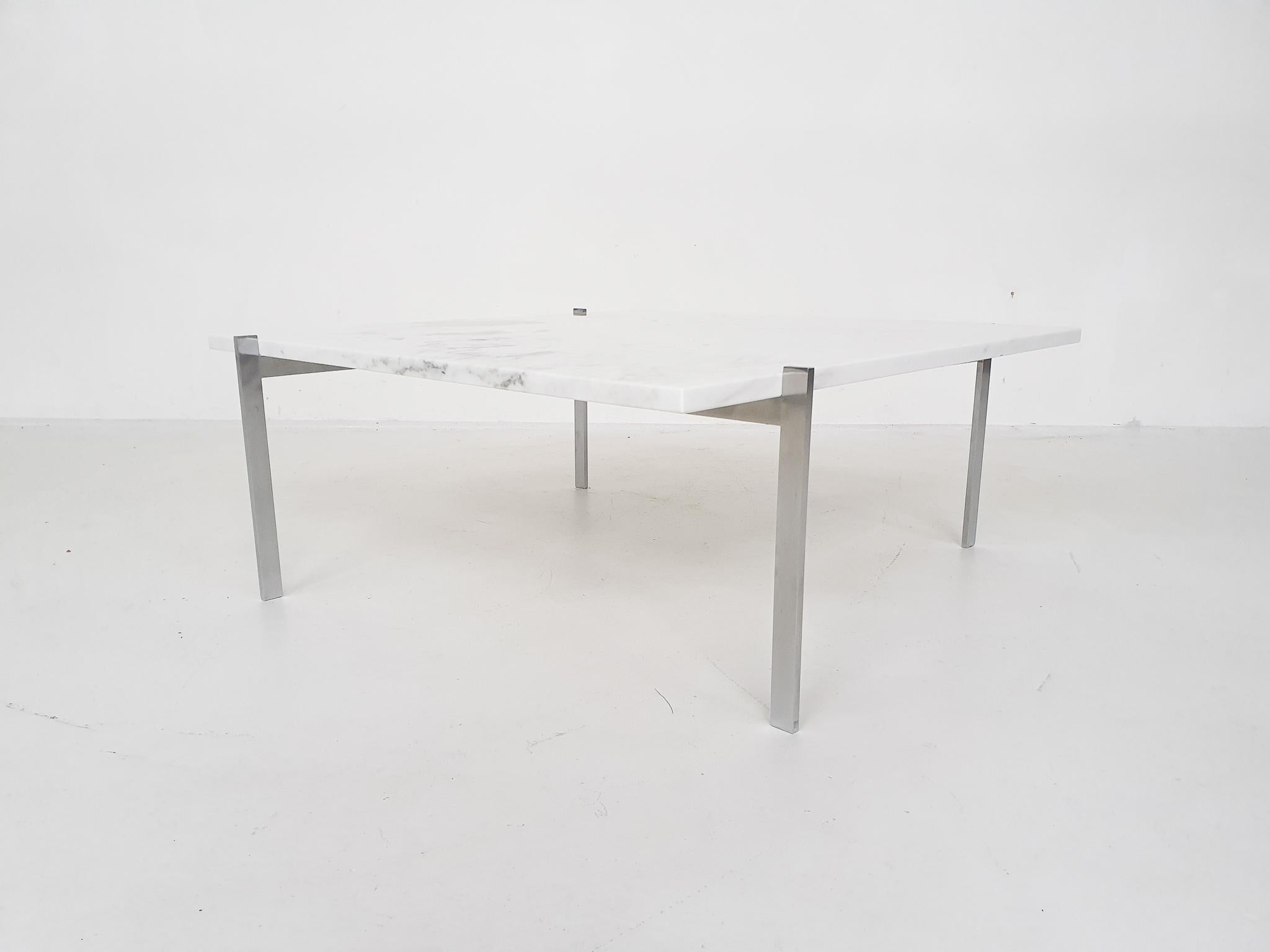 Mid-Century Modern Poul Kjaerholm for E. Kold Christensen PK61 Statuario Marble Coffee Table For Sale