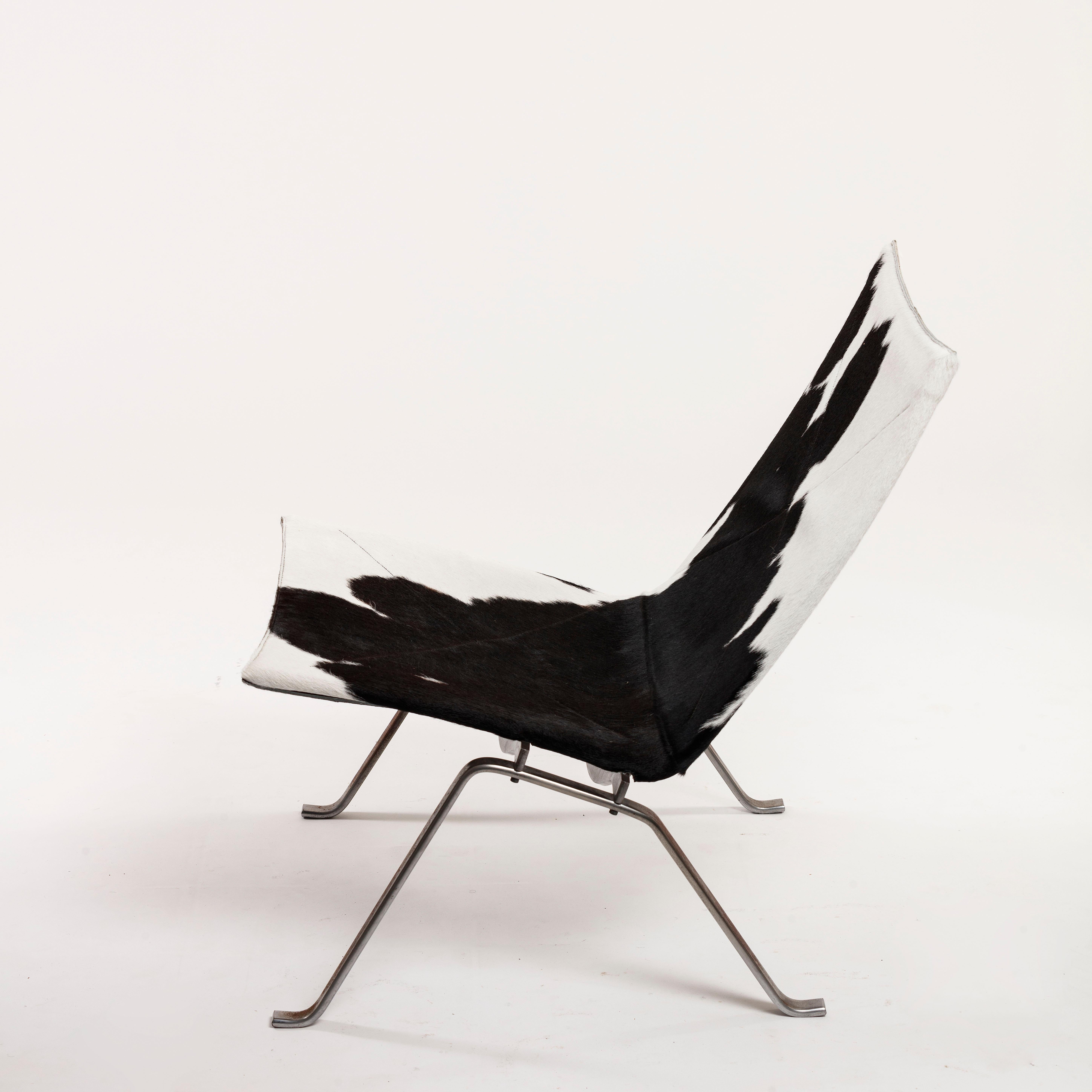 Acier Poul Kjærholm Iconic PK 22 Chair reupholstered in Cowhide, E. Kold Christensen 2 en vente