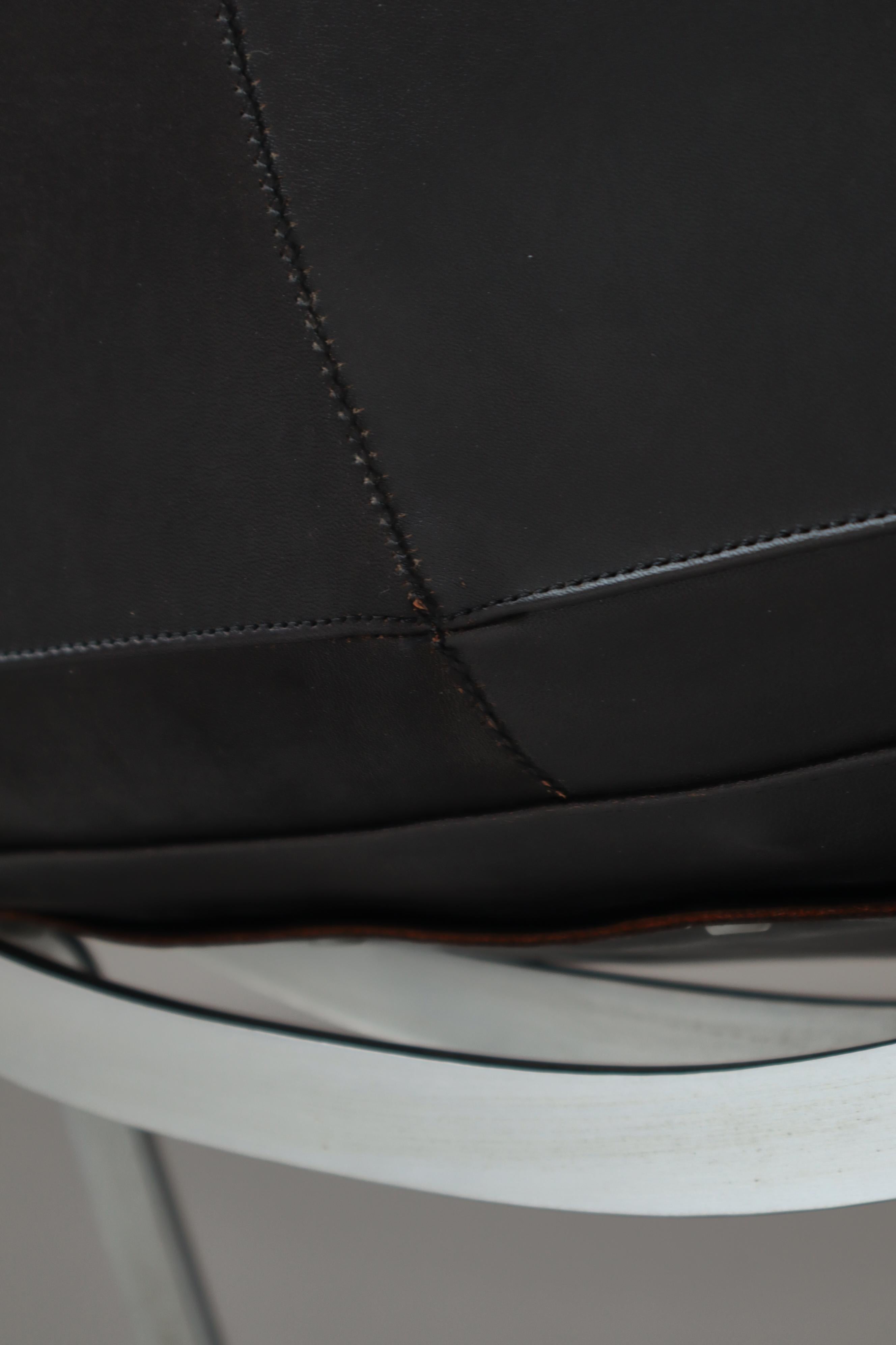 Poul Kjærholm Loungesessel 