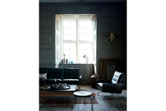 Poul Kjærholm Model Pk31 Grace Leather