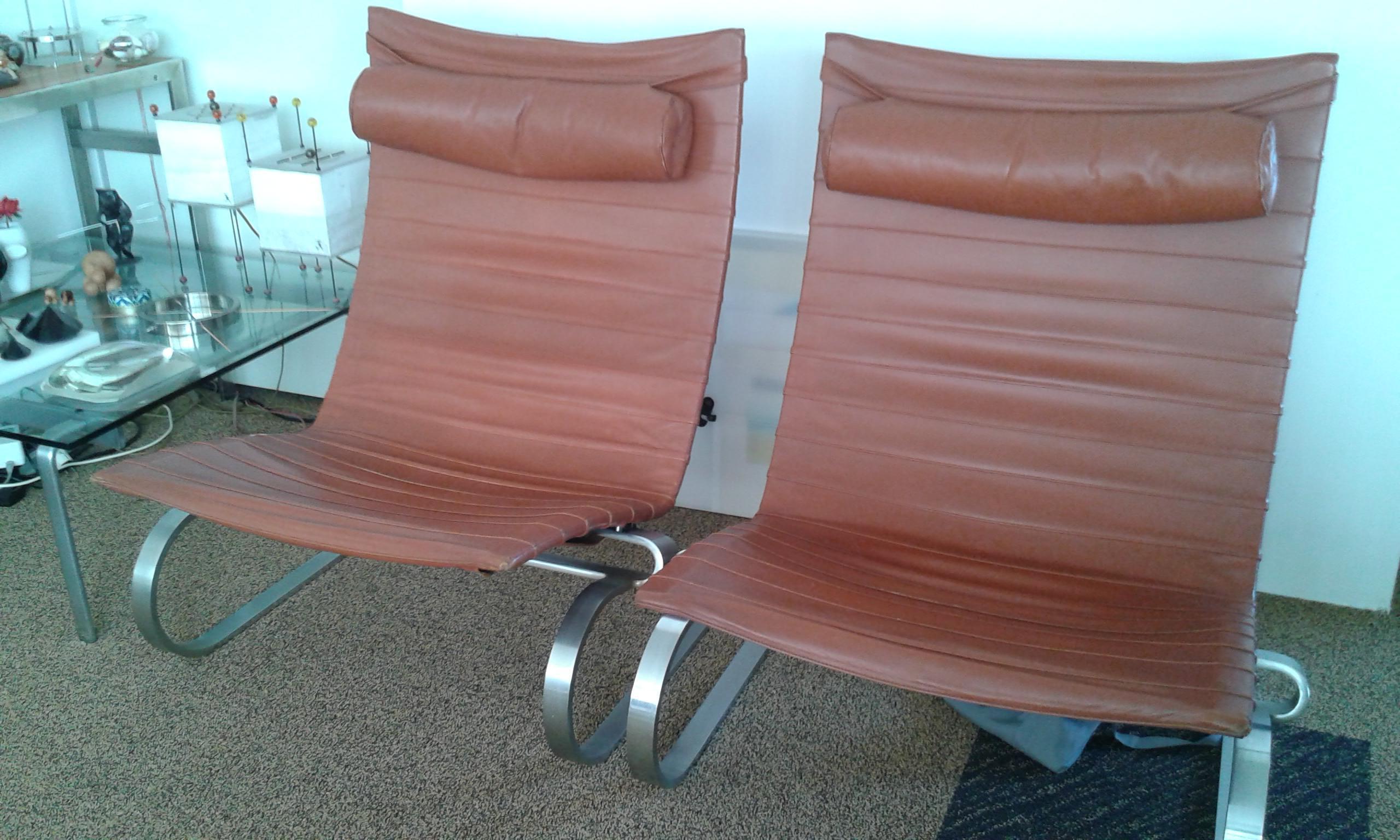 Acier Paire de fauteuils de salon PK20 en cuir Poul Kjaerholm pour E. Kold Christensen en vente