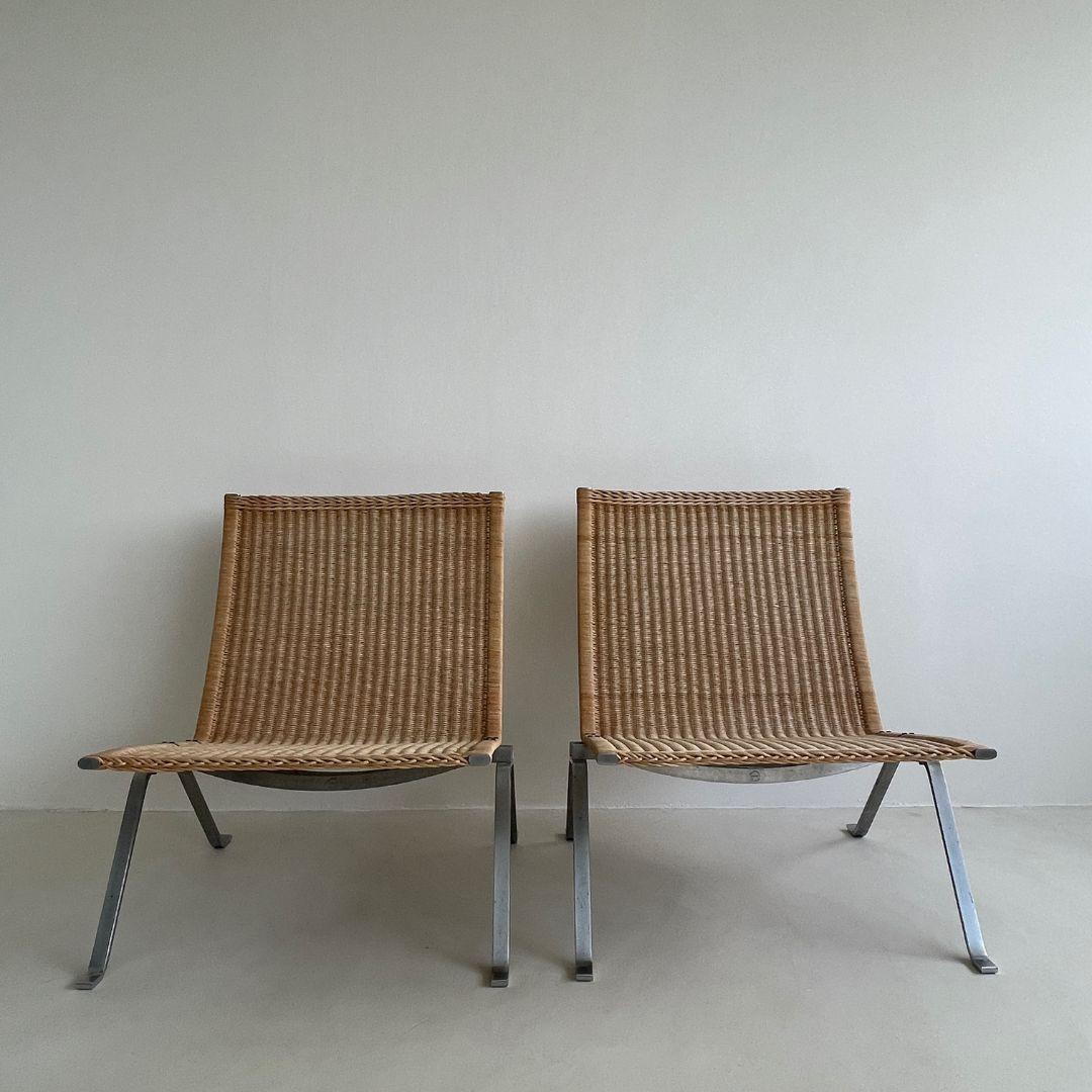 Poul Kjærholm, Pair of PK22 Lounge Chairs, Denmark, 1985 For Sale 1