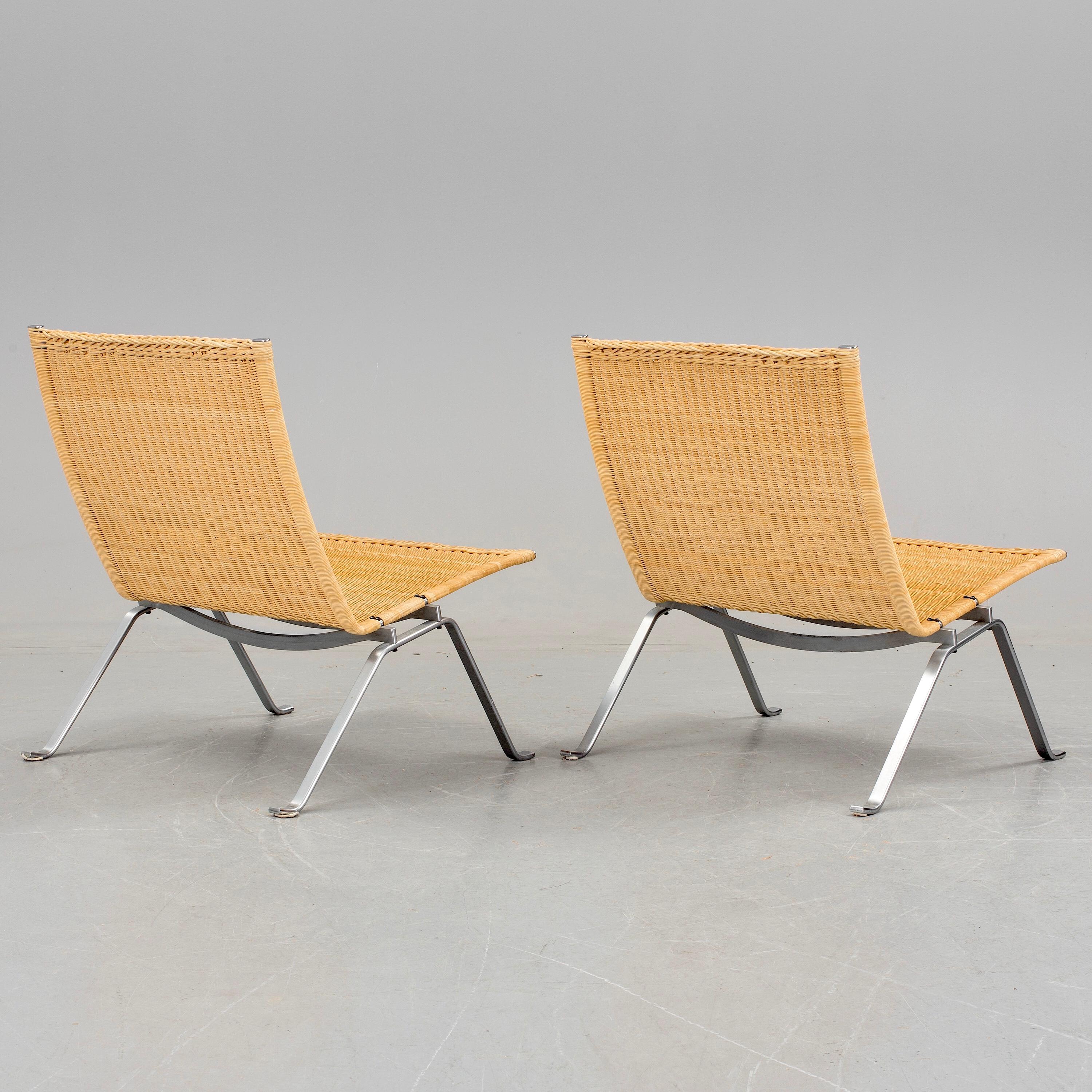 Danish Poul Kjærholm PK-22 Pair of Easy Chairs For Sale