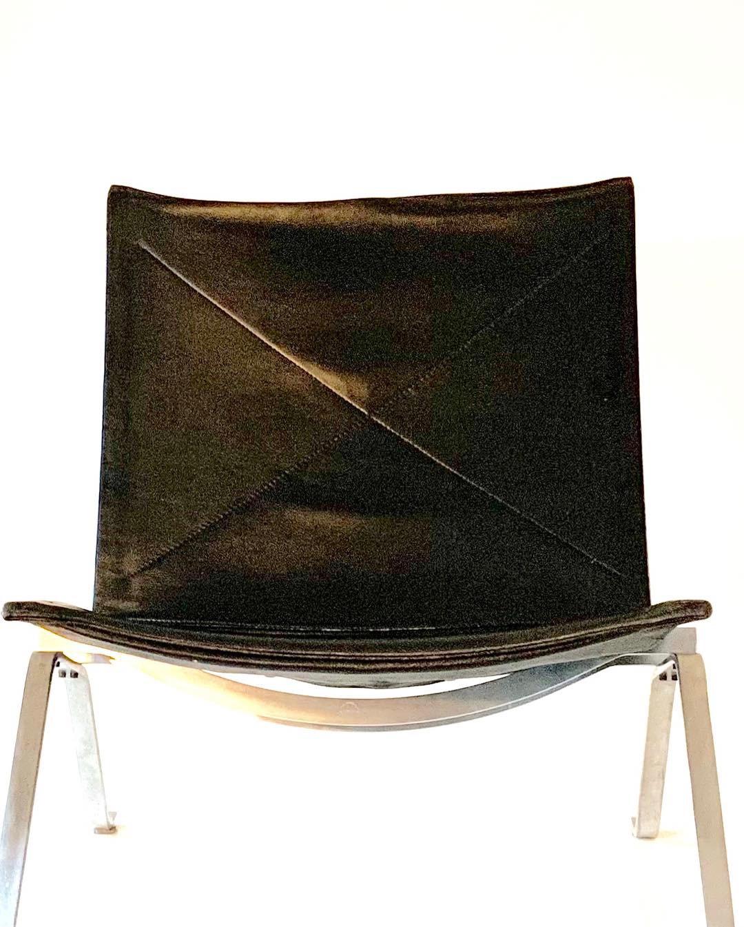 Poul Kjærholm PK 22 Vintage Black Leather Chair For Sale 7