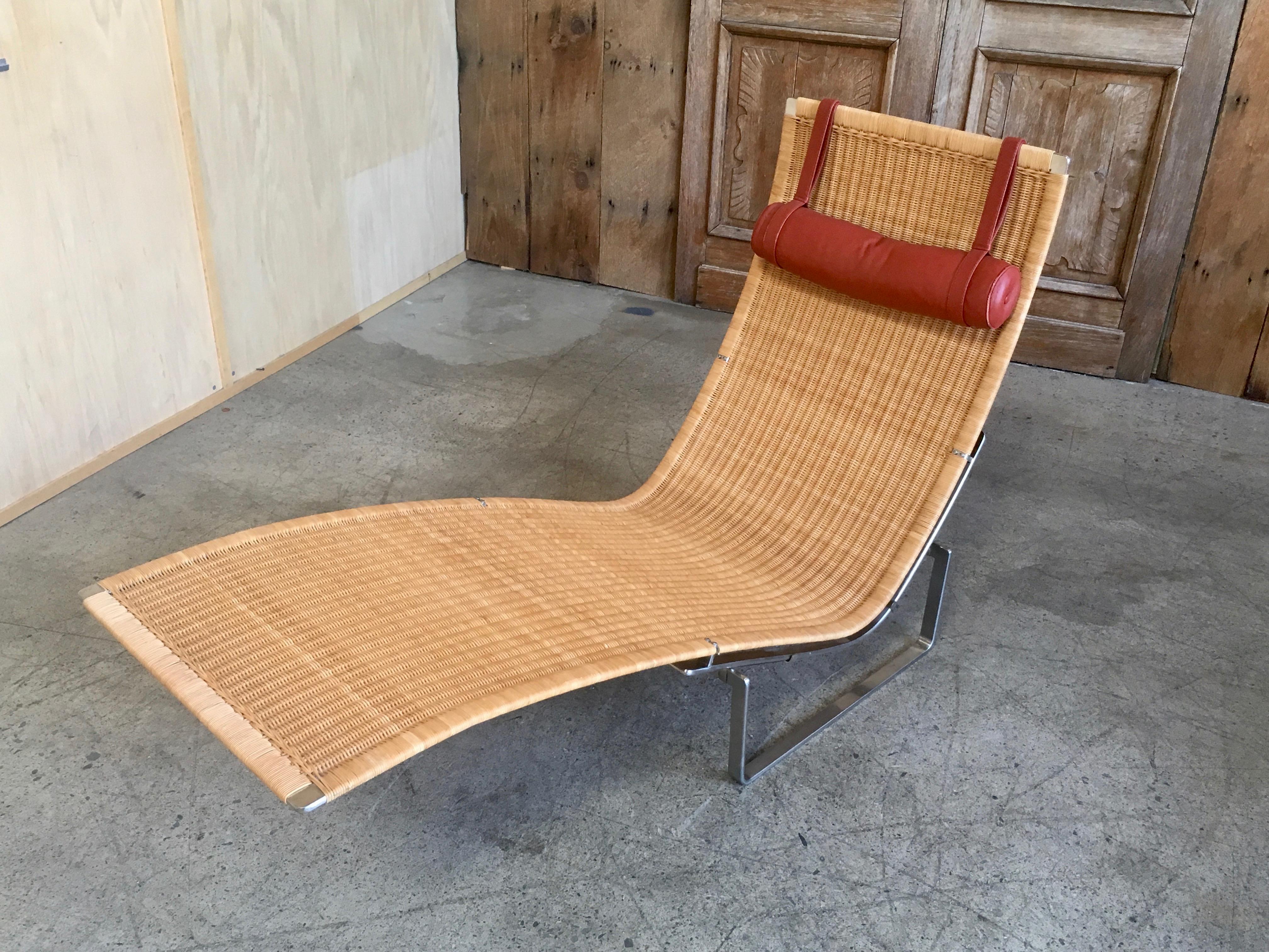 Poul Kjærholm PK 24 Chaise Longue with Wicker Seat for Fritz Hansen In Good Condition In Denton, TX