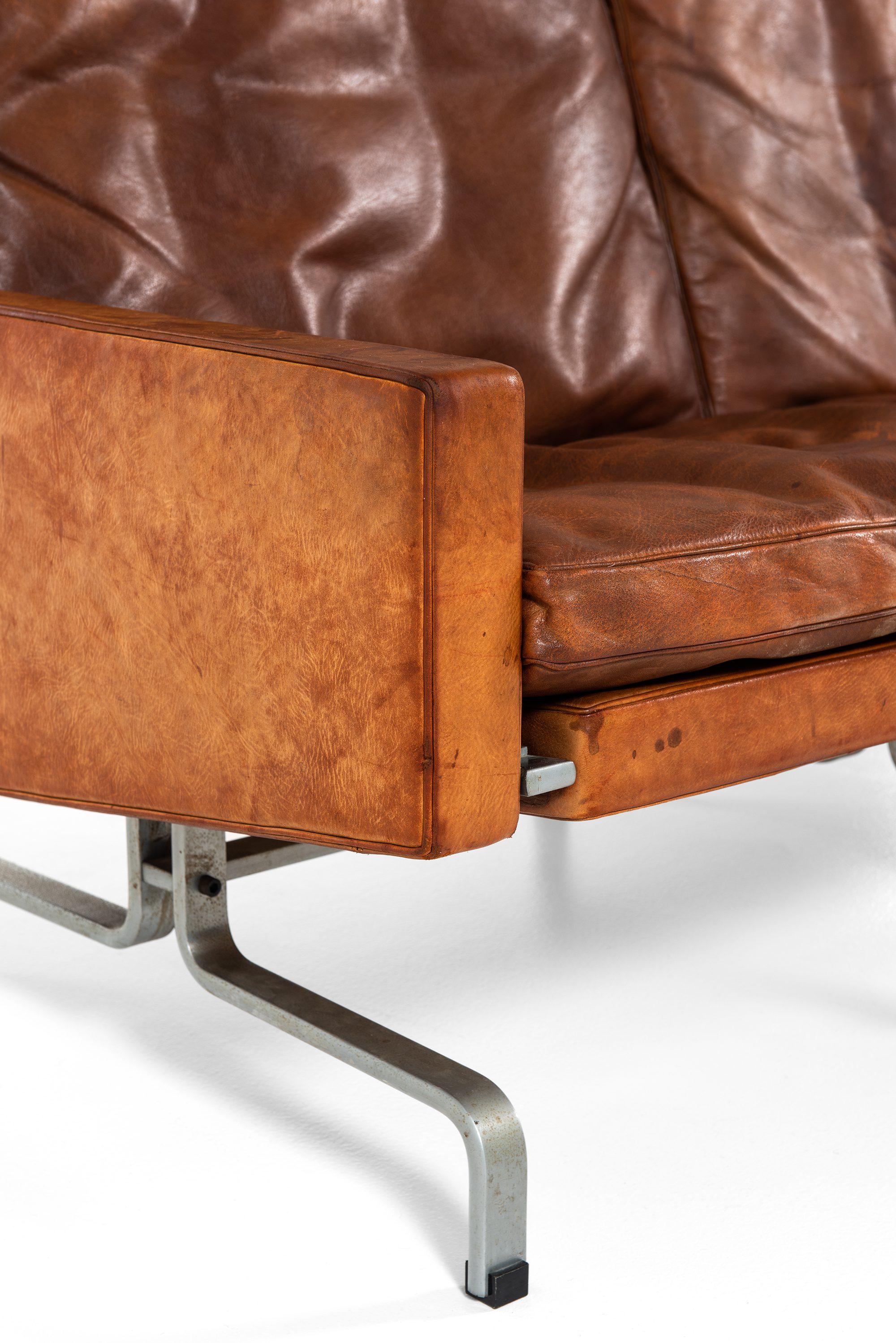 Scandinavian Modern Poul Kjærholm PK-31/3 Sofa by E. Kold Christensen in Denmark