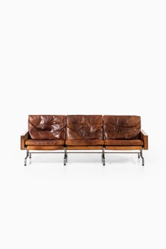 Poul Kjærholm PK-31/3 Sofa Produced by E. Kold Christensen in Denmark