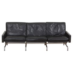 Poul Kjærholm PK-31/3 sofa with patinated black leather from Kold Christensen