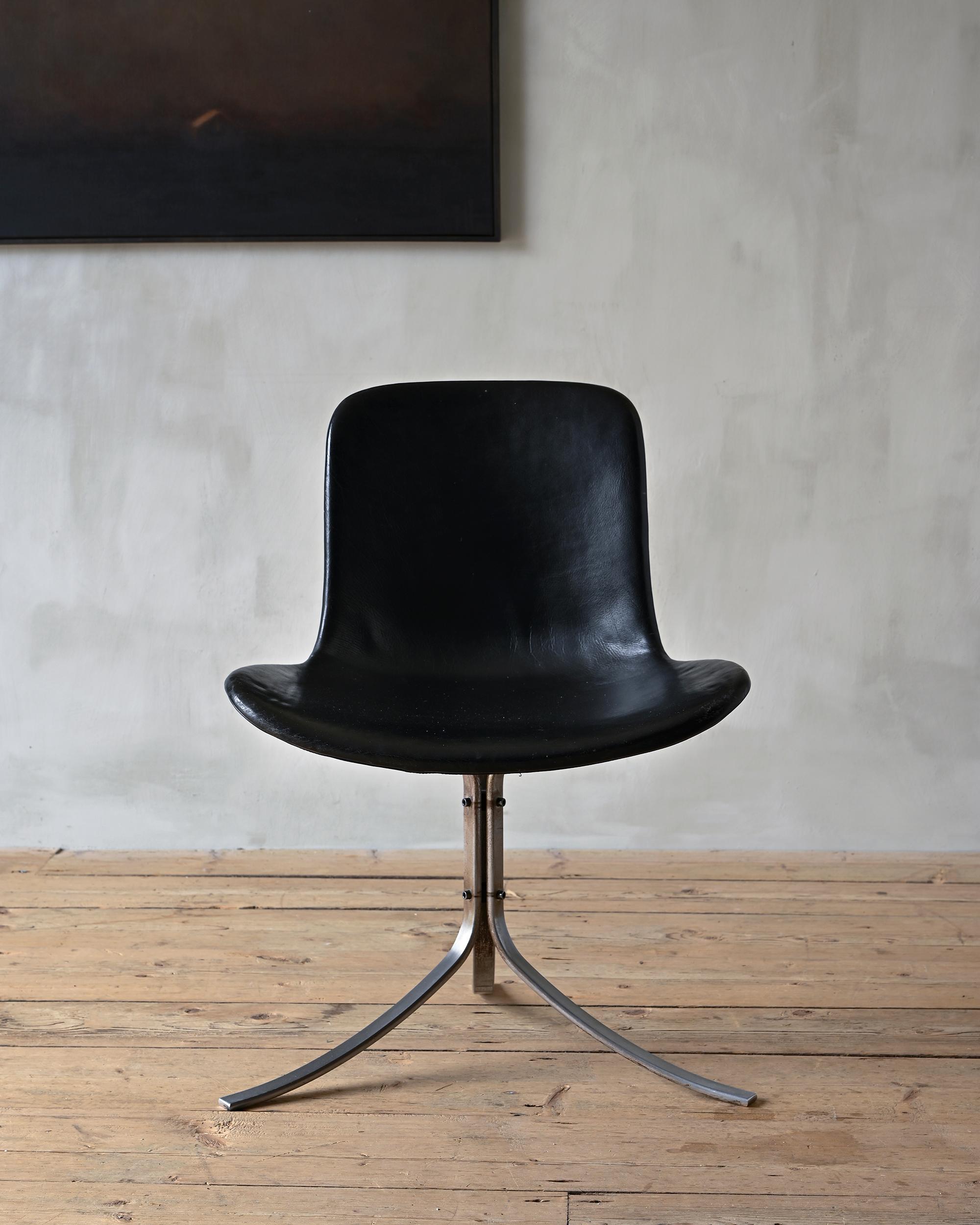 Patinated Poul Kjærholm PK 9 Tulip Chair For Sale