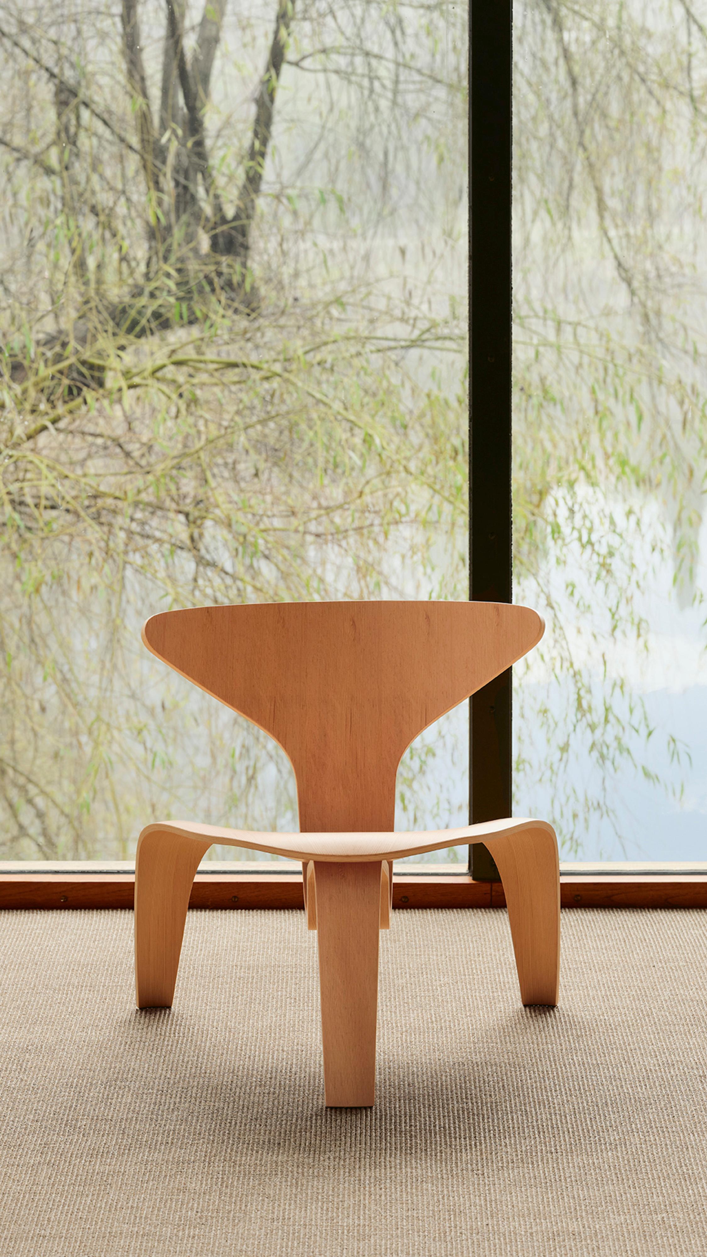 Poul Kjærholm 'PK0 A' Chair for Fritz Hansen in Oregon Pine In New Condition For Sale In Glendale, CA