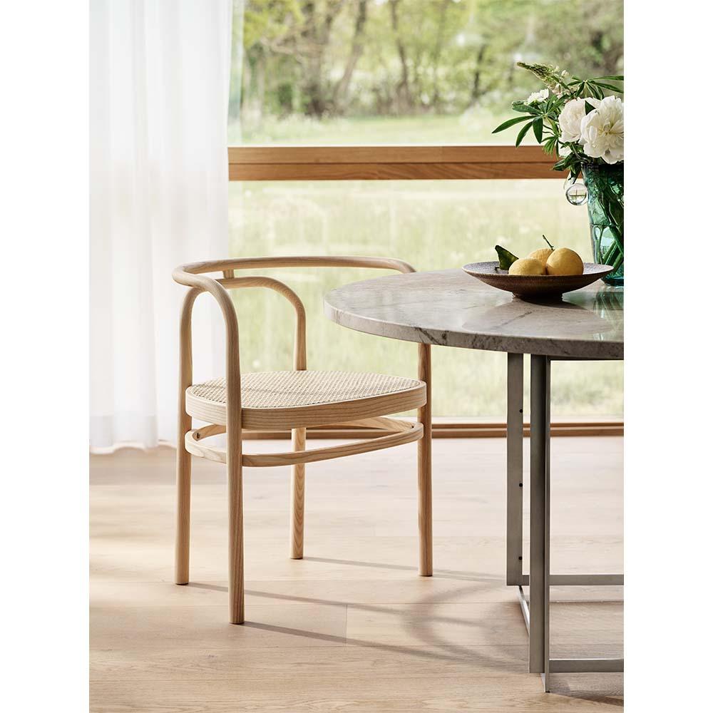 Poul Kjaerholm PK15 Sessel Lackierte Esche Natural French Cane für Fritz Hansen (Gehstock) im Angebot