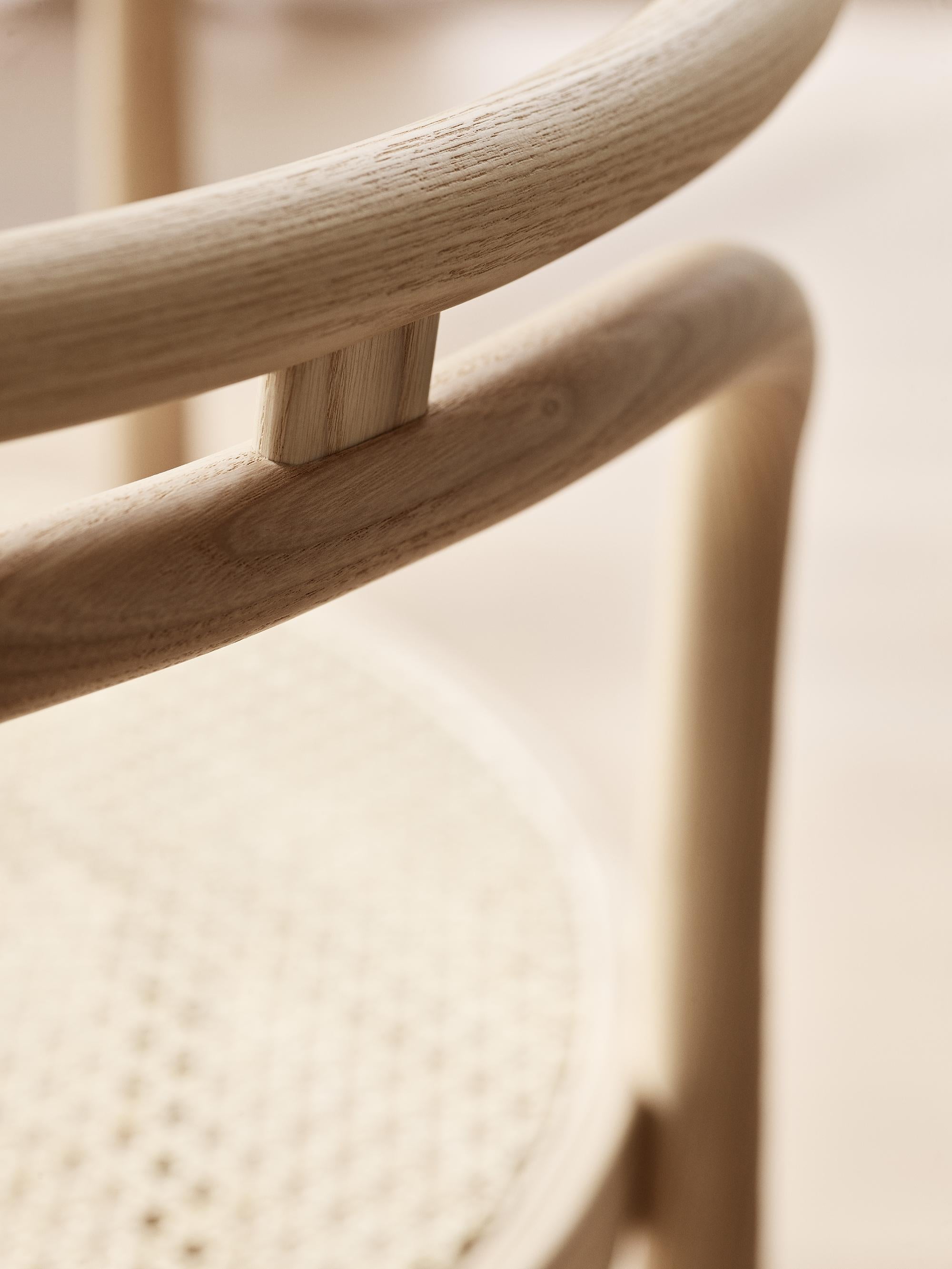 Poul Kjærholm 'PK15' Chair for Fritz Hansen in Clear Lacquered Ash In New Condition For Sale In Glendale, CA