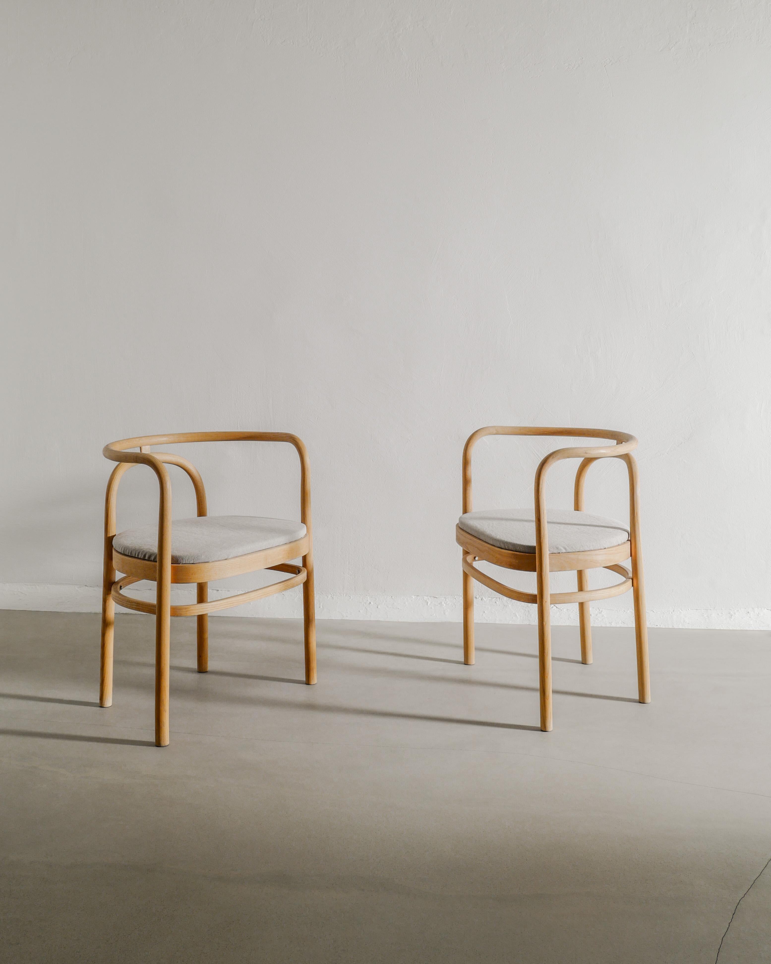 Rare pair of curved Danish modern dining / office chairs model 