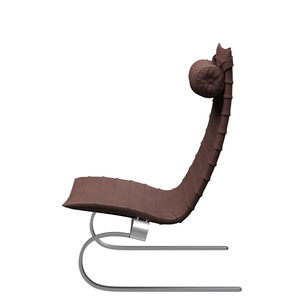 The PK20™ is a laidback and elegant easy chair, designed by Poul Kjærholm. Handcrafted in both wicker and leather, the chair features soft leather upholstery and a reclining headrest, resting on a flexible matt chromed spring steel frame. Over the