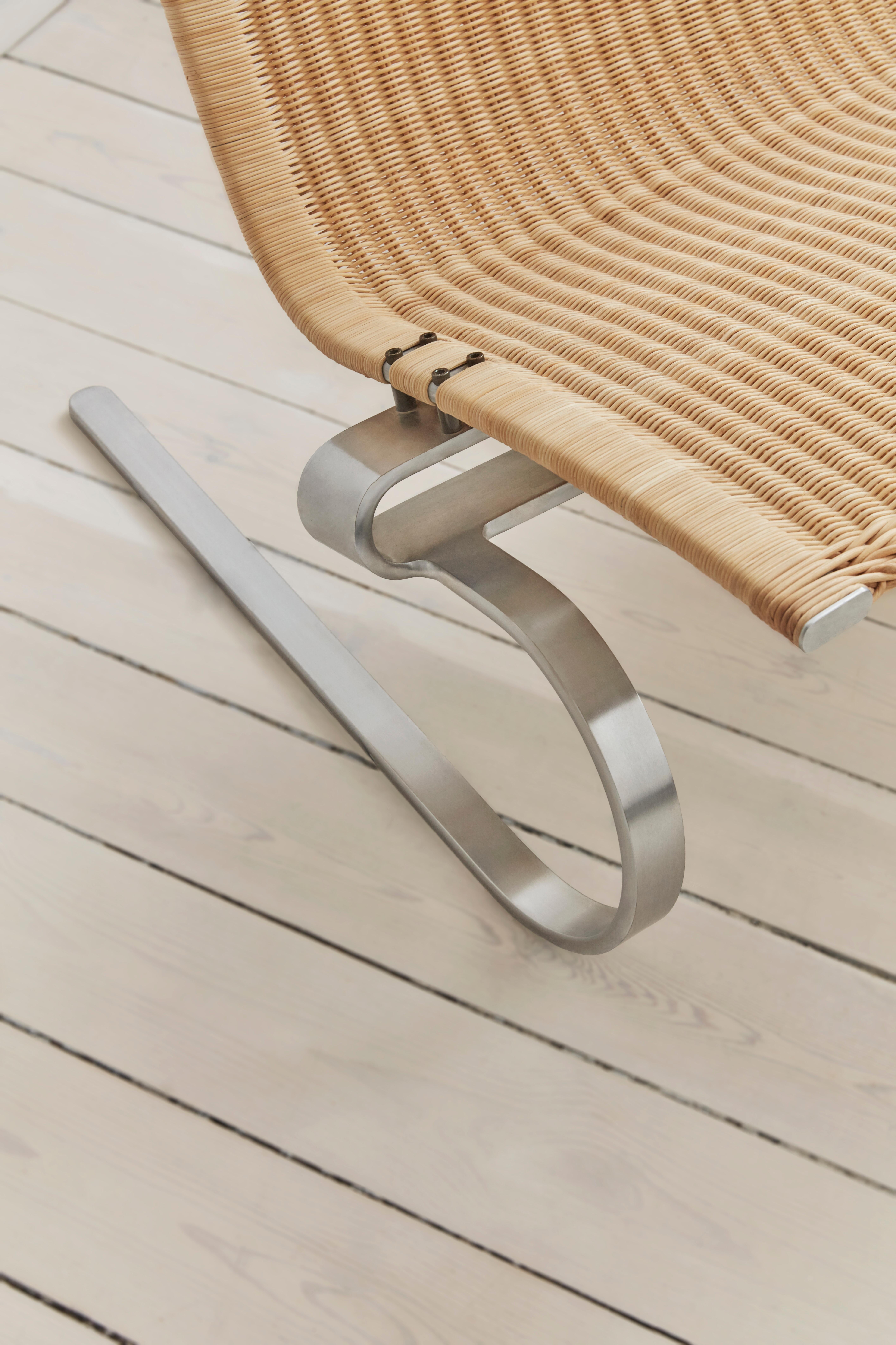 Chaise longue PK20 en osier naturel et acier chromé pour Fritz Hansen Neuf - En vente à New York, NY