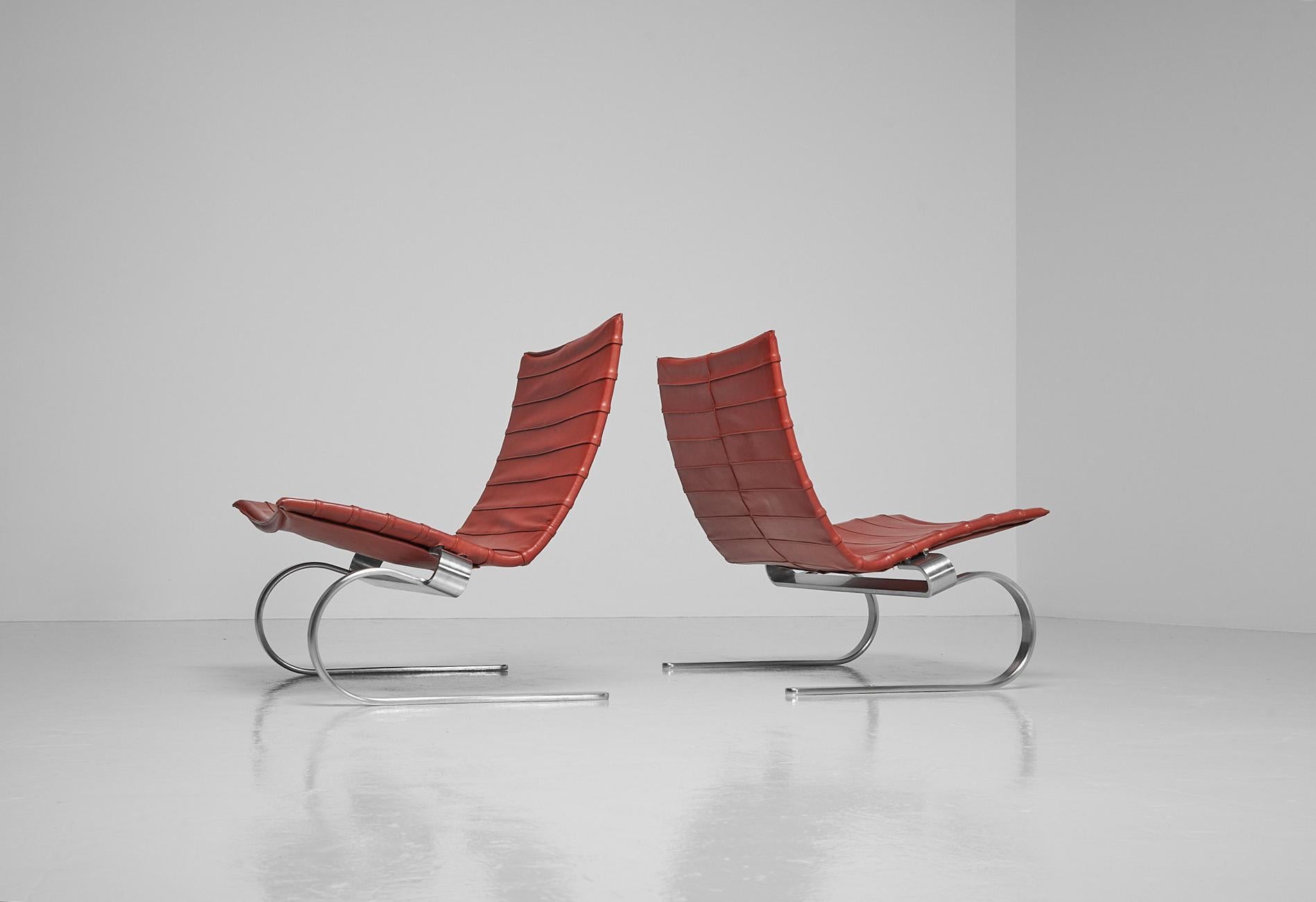 Timeless pair of PK20 lounge chairs designed by Poul Kjaerholm and manufactured by Ejvind Kold Christensen, Denmark 1968. Kjaerholm chose his materials based on their ability to age well. That’s why many of the early examples from his furniture