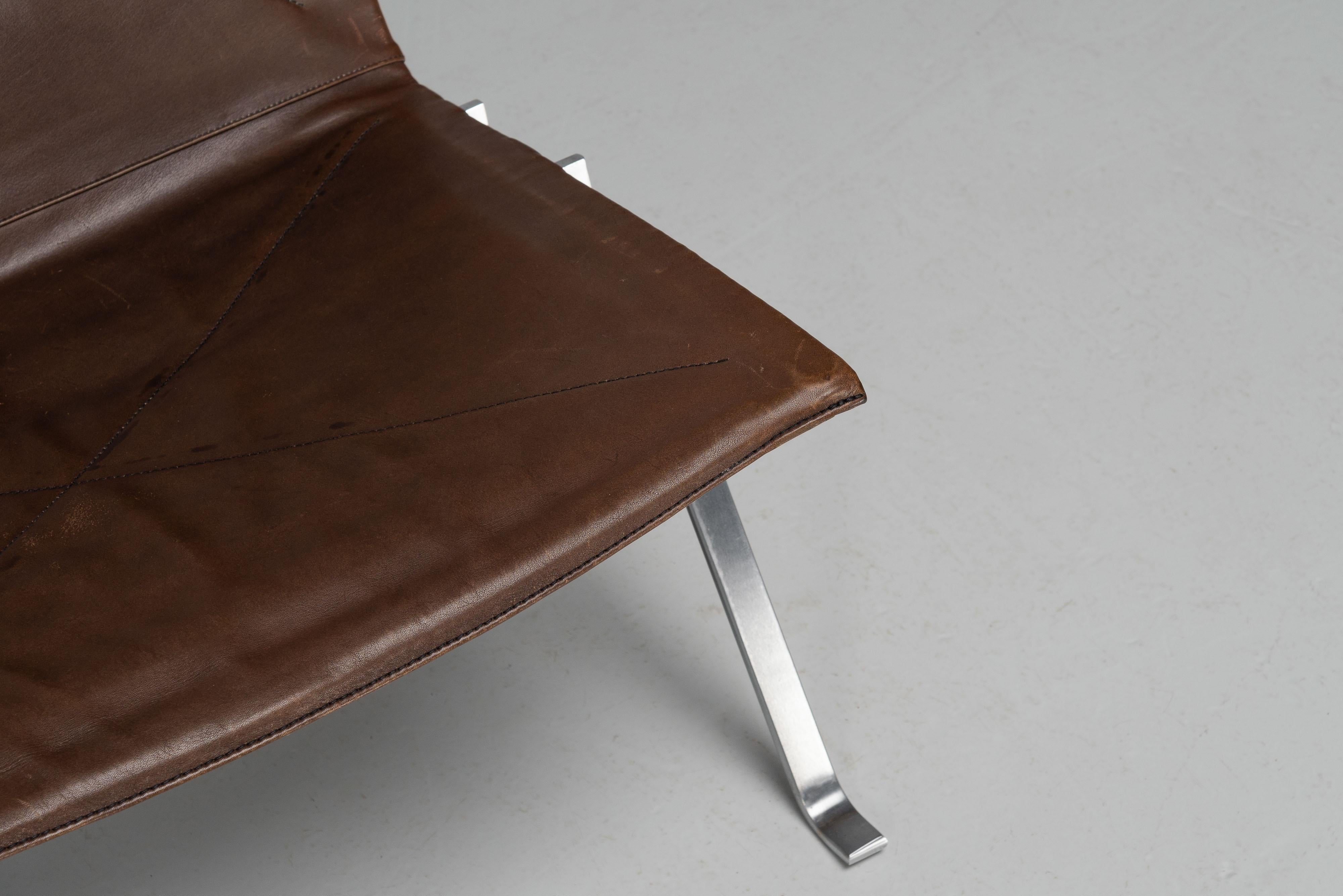 Mid-20th Century Poul Kjaerholm PK22 brown leather EKC Denmark 1956 For Sale
