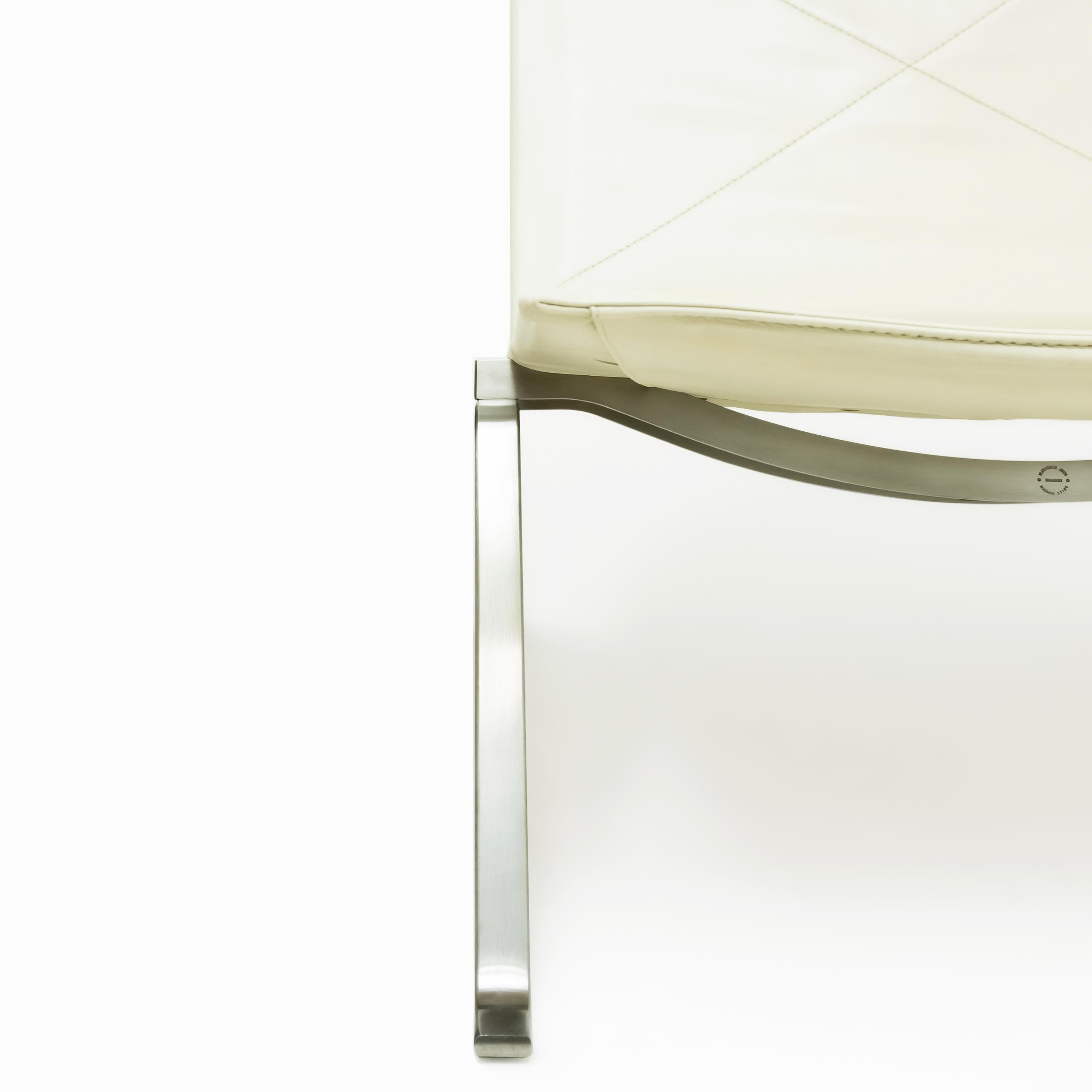 Steel Poul Kjaerholm PK22 Lounge Chair in Cream Leather for Fritz Hansen '2 Available'