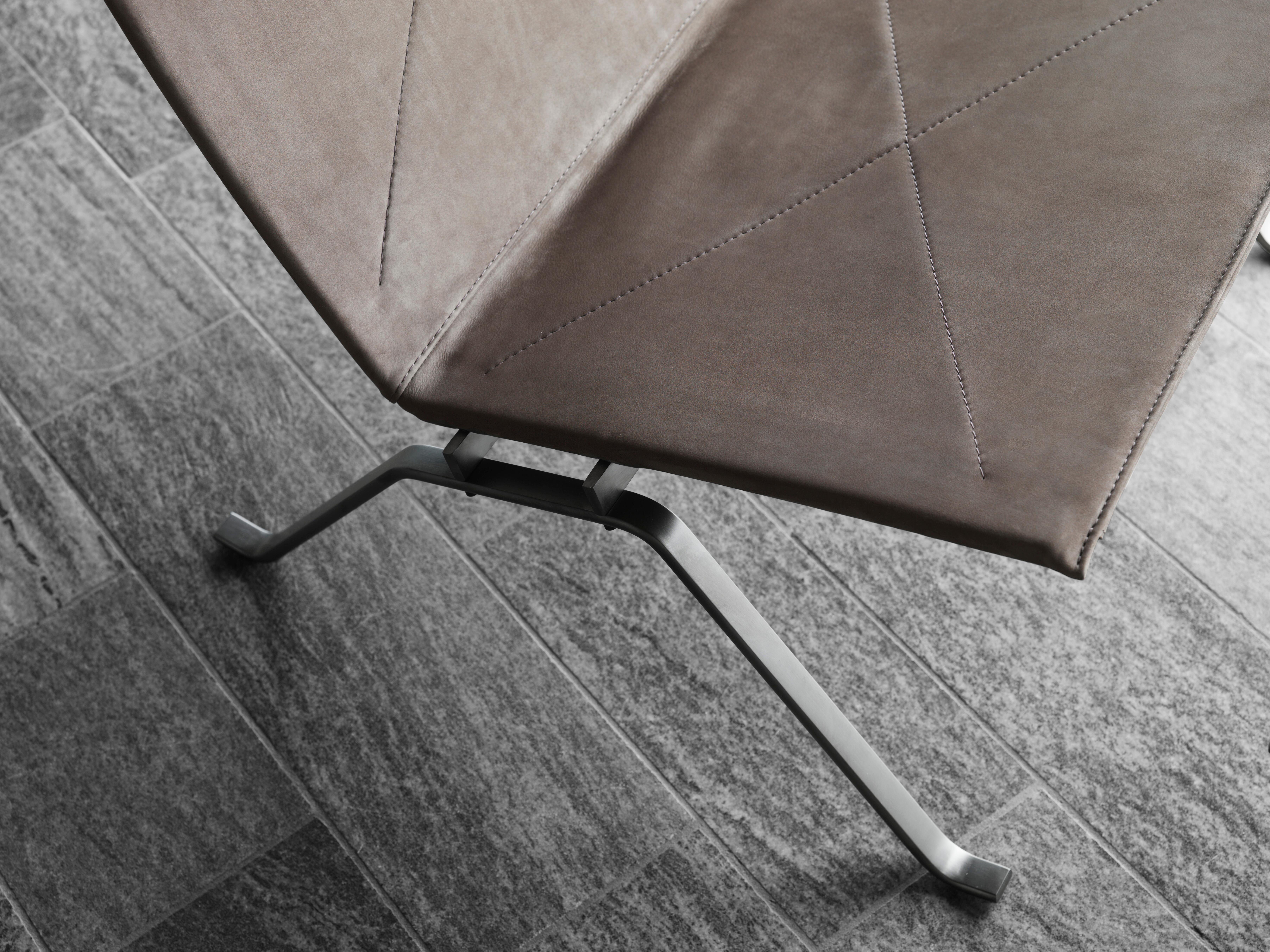 Poul Kjærholm PK22 Lounge Chair Leather Brushed Spring Steel for Fritz Hansen For Sale 11
