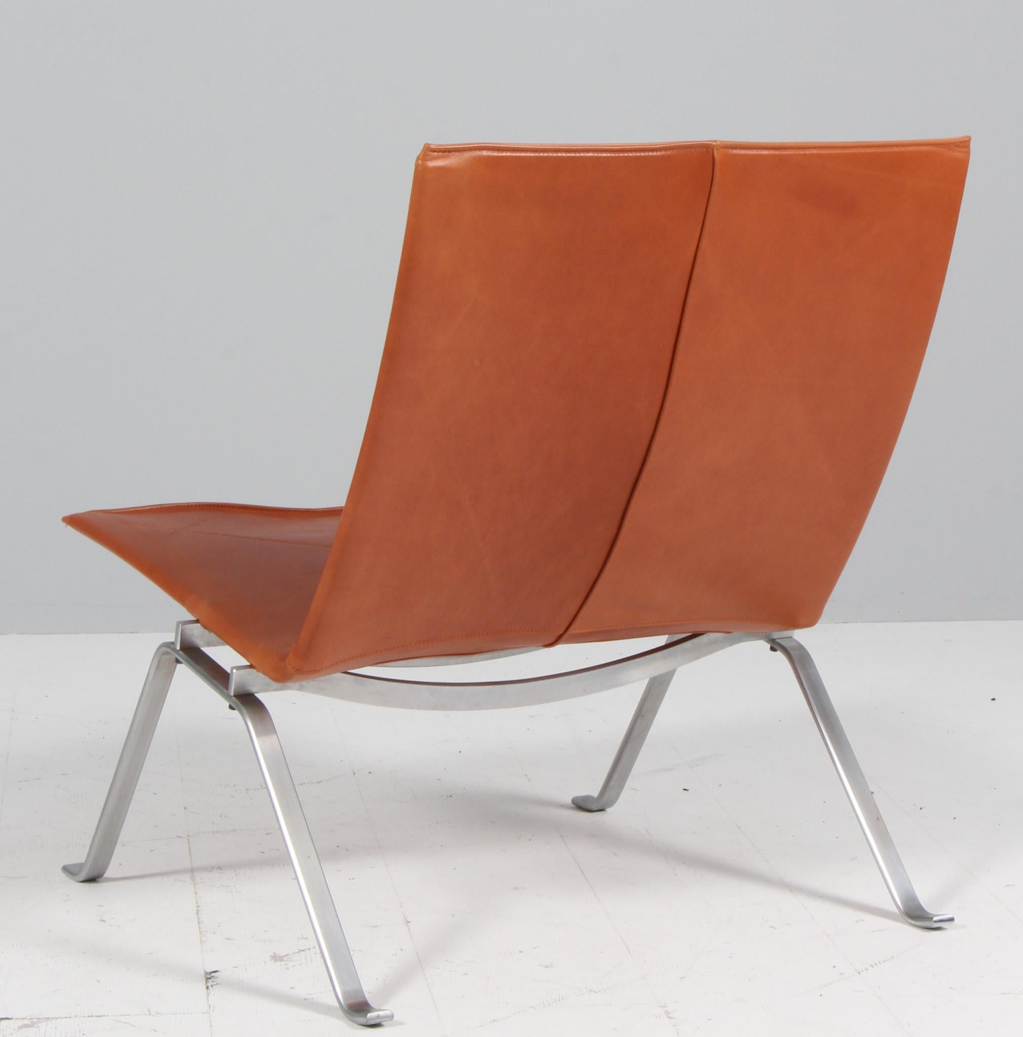 Poul Kjærholm PK22 Lounge Chair, new upholstered For Sale 1
