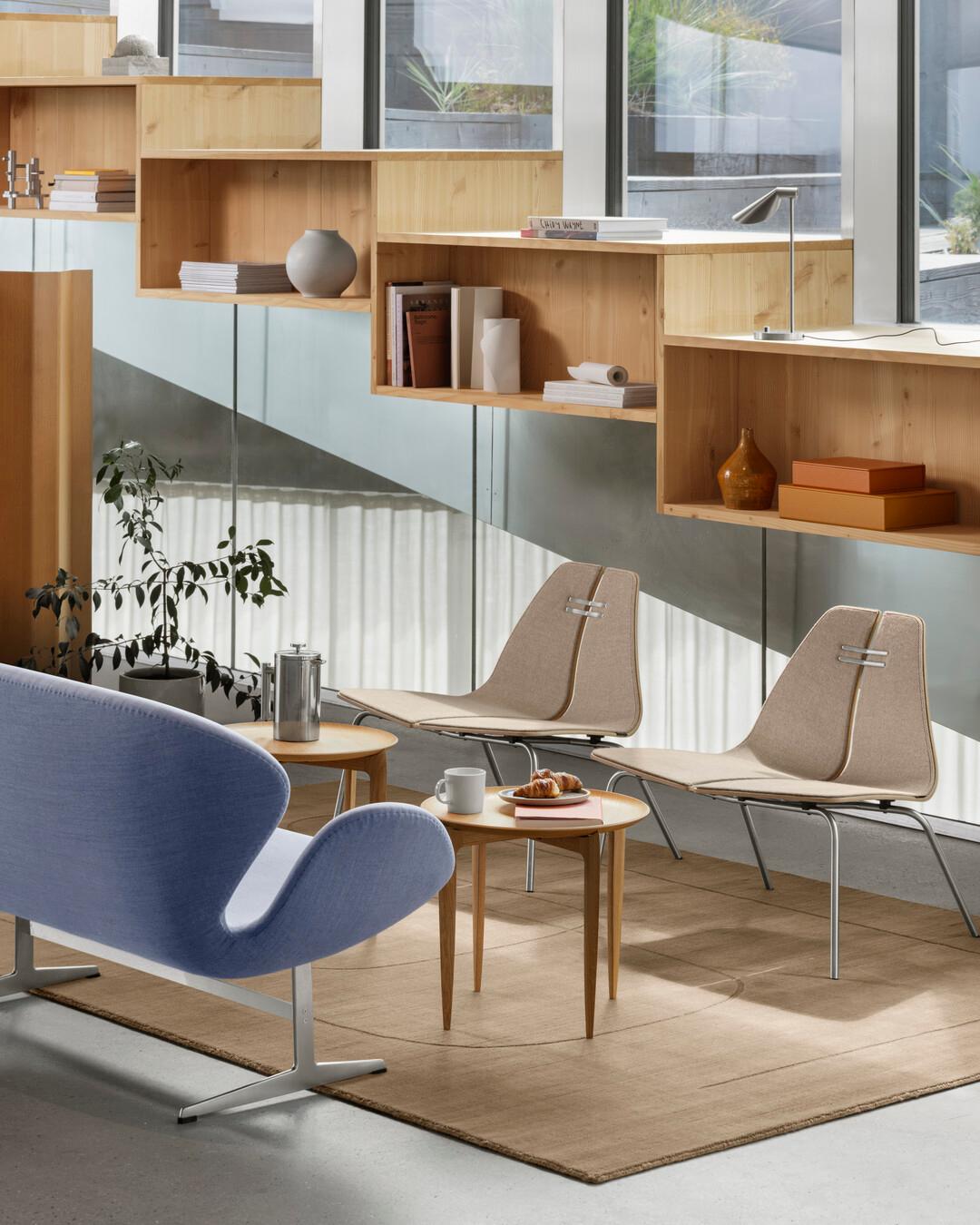 Polonais Chaise PK23 de Poul Kjaerholm Chêne laqué Base en acier Sable foncé 220 Fritz Hansen en vente