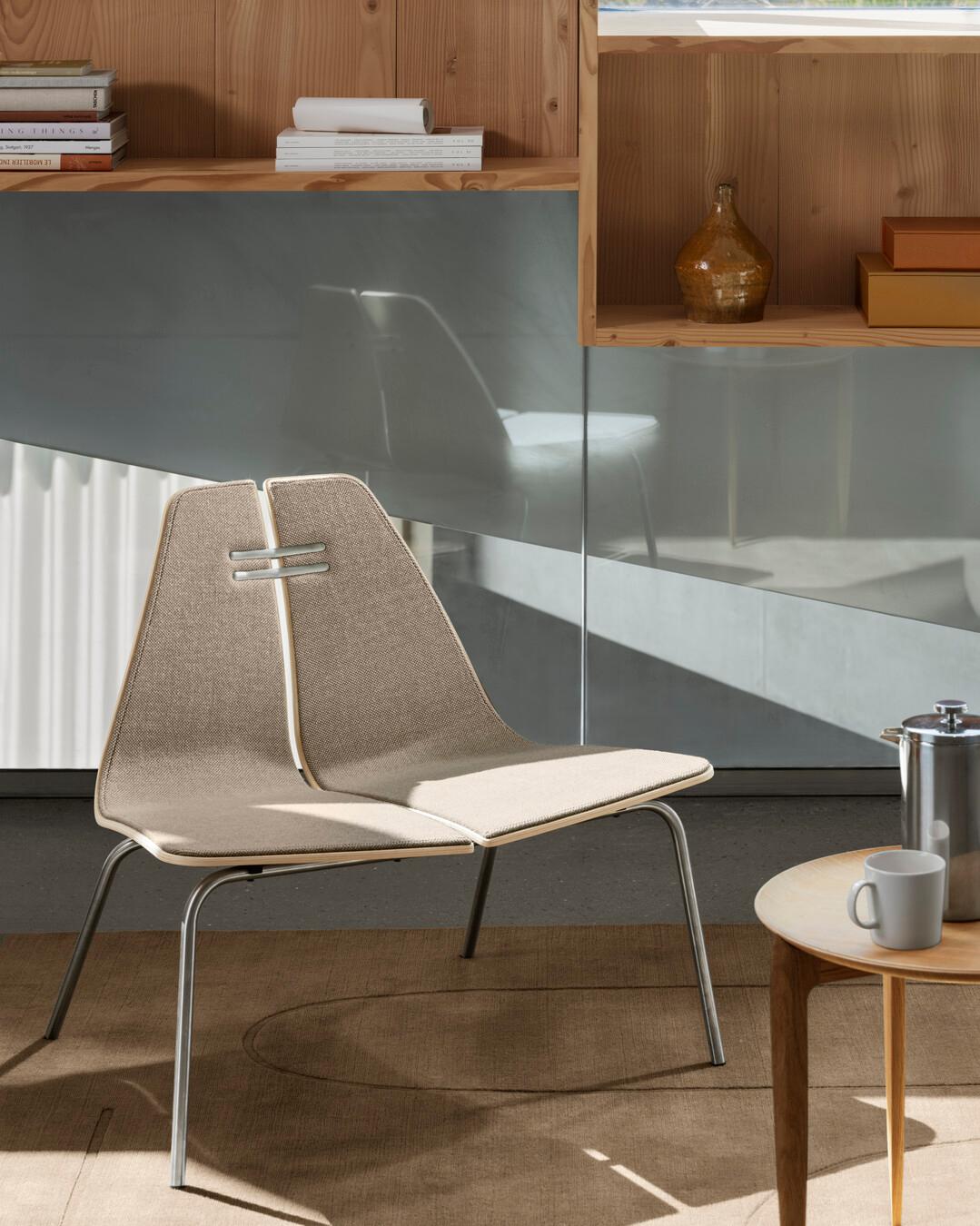 Chaise PK23 de Poul Kjaerholm Chêne laqué Base en acier Sable foncé 220 Fritz Hansen Neuf - En vente à New York, NY