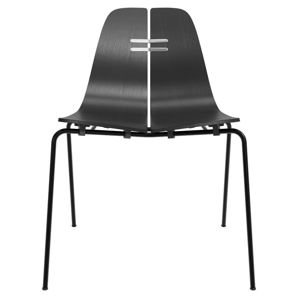 Der PK3™-Stuhl ist ein wiederentdeckter Entwurf von Poul Kjærholm, der nun zum ersten Mal in die Fritz Hansen-Kollektion aufgenommen wird - mehr als siebzig Jahre nachdem er ursprünglich konzipiert wurde. Der PK3™ besteht aus zwei