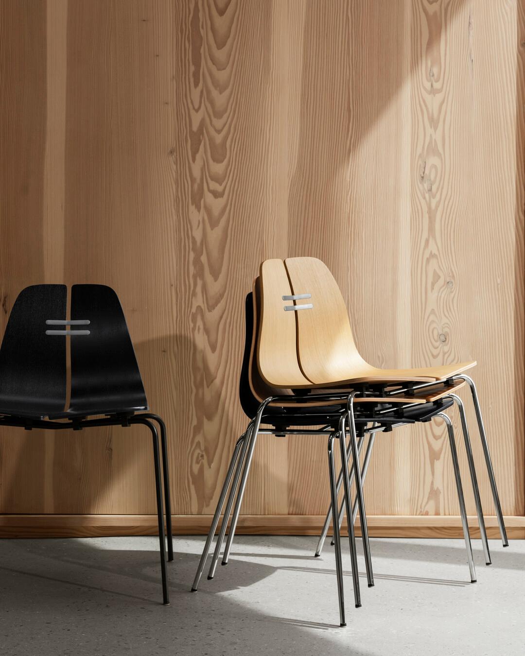 Poul Kjaerholm PK3 Stuhl Schwarz Esche Schwarz Stahl für Fritz Hansen (Polnisch) im Angebot