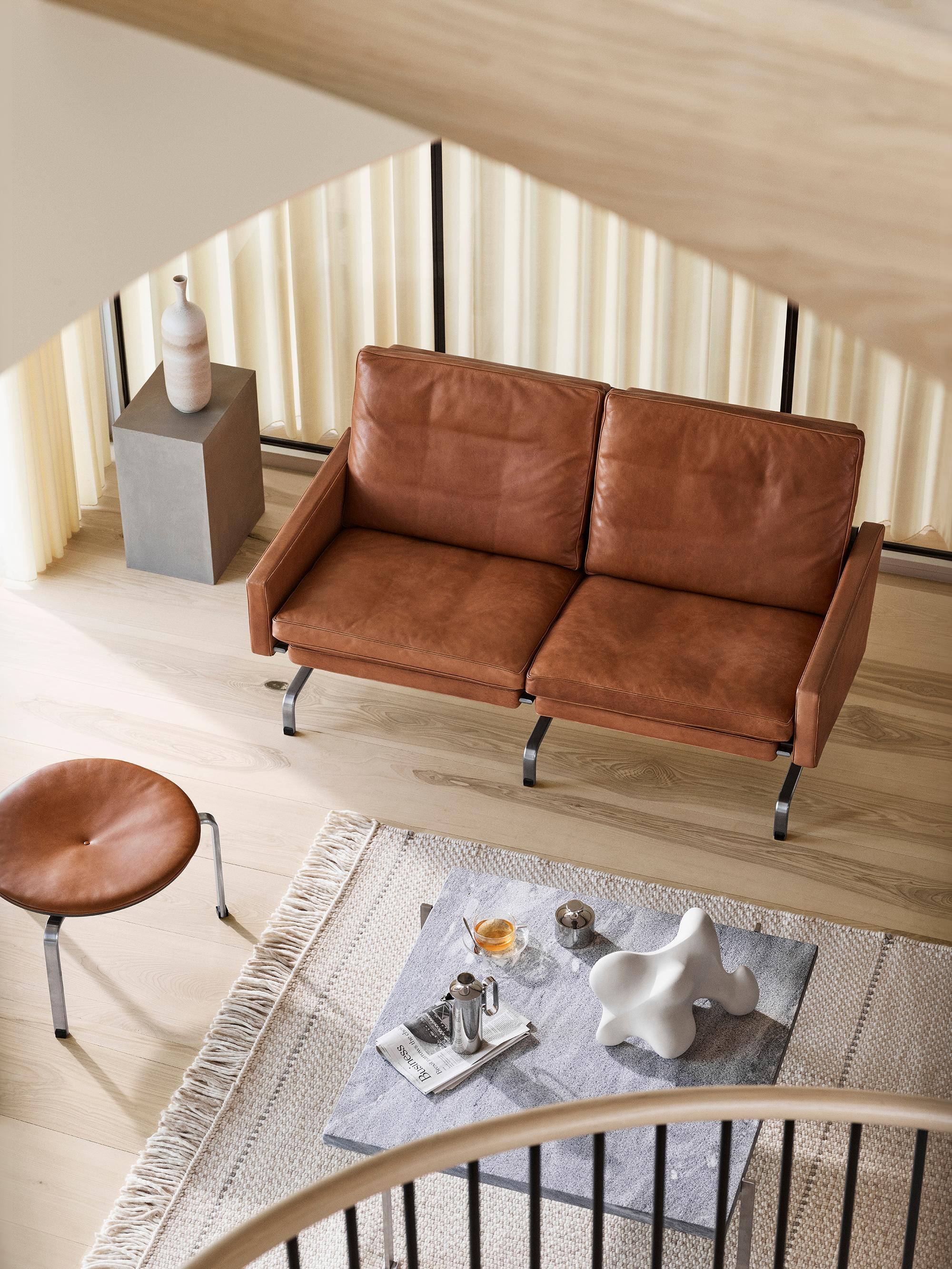 Poul Kjærholm 'PK31' 2-Sitzer Sofa für Fritz Hansen in Aura Leder  im Zustand „Neu“ im Angebot in Glendale, CA