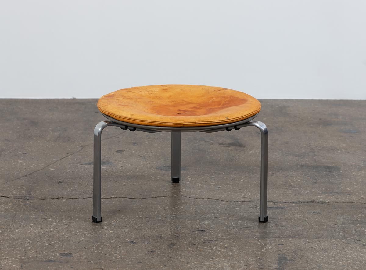 Danish Poul Kjaerholm PK33 stool For Sale