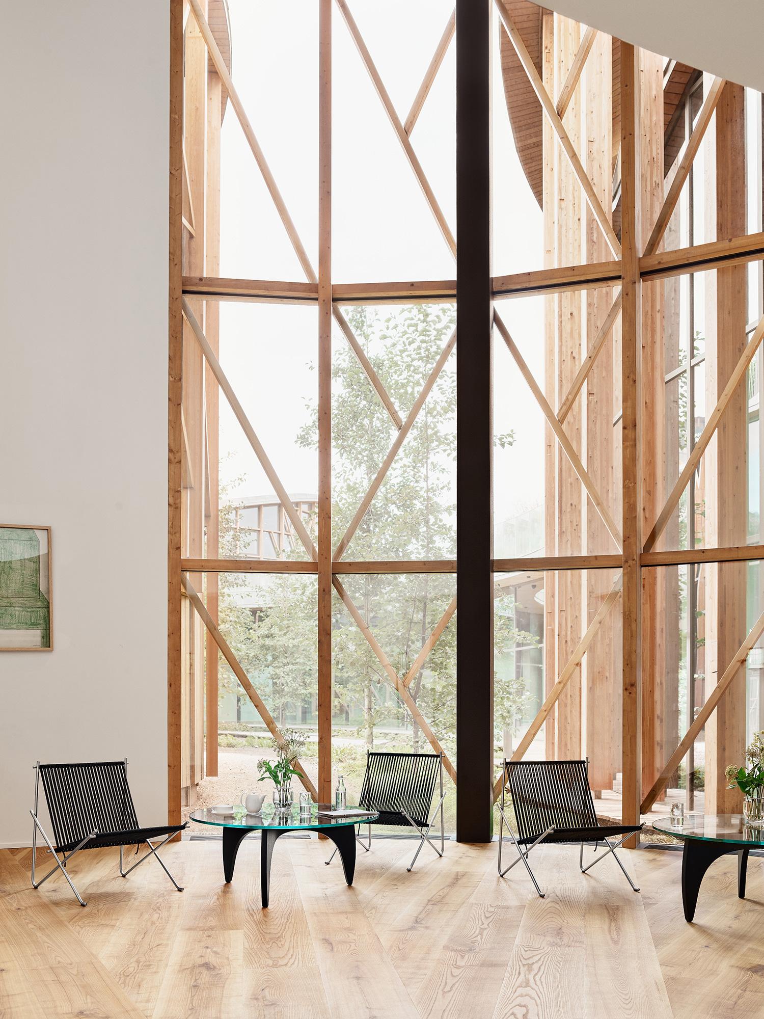 Poul Kjærholm PK4 Silla de salón de acero con bandera negra para Fritz Hansen Cepillado en venta