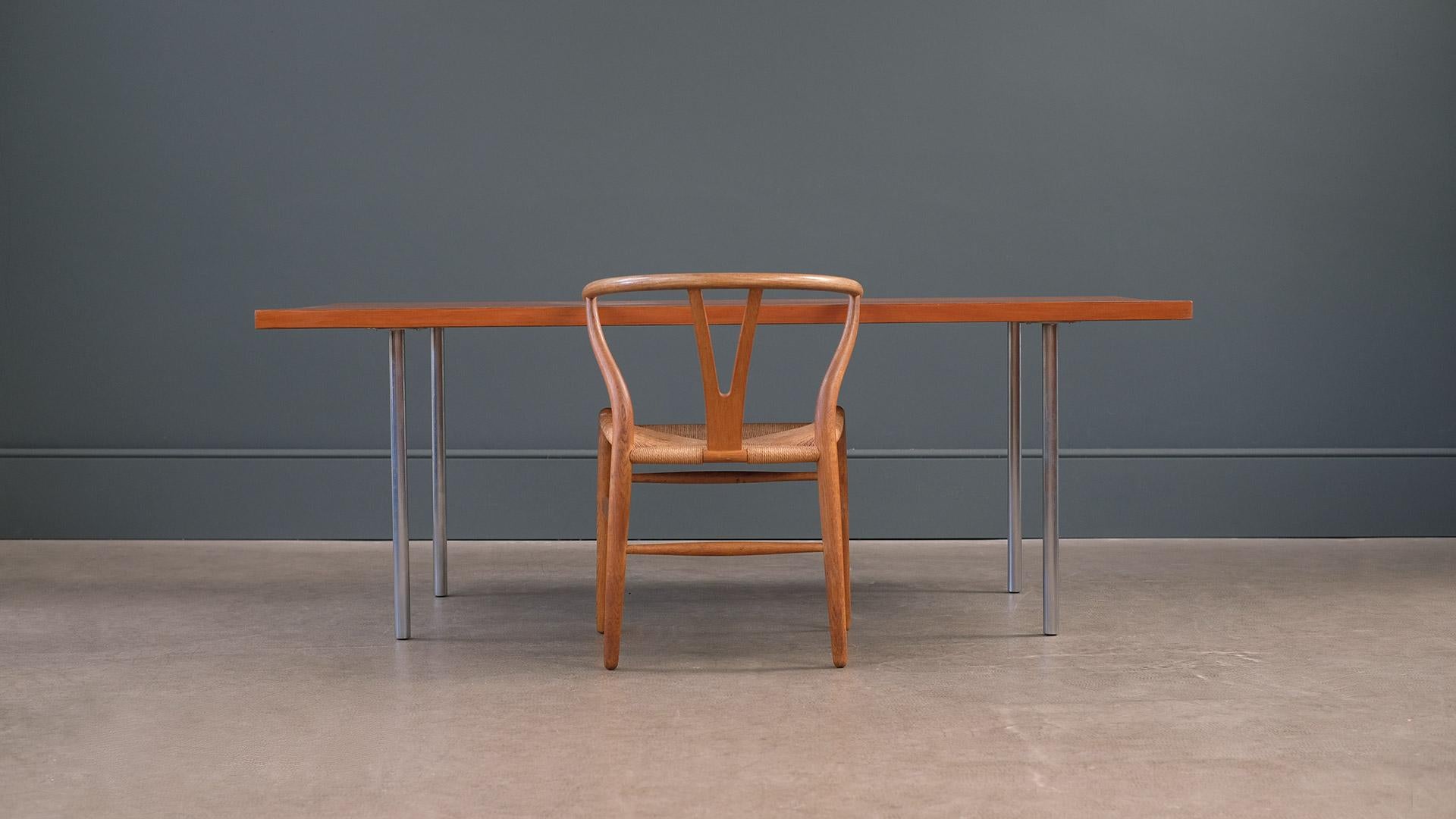 Fantastic work table model PK 41 in Oregon pine and steel designed by Poul Kjærholm for E Kold Christensen, Denmark. Ultra minimal and elegant table.