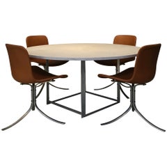 Table PK54 et chaises PK9 de Poul Kjaerholm par Ejvind Kold Christensen