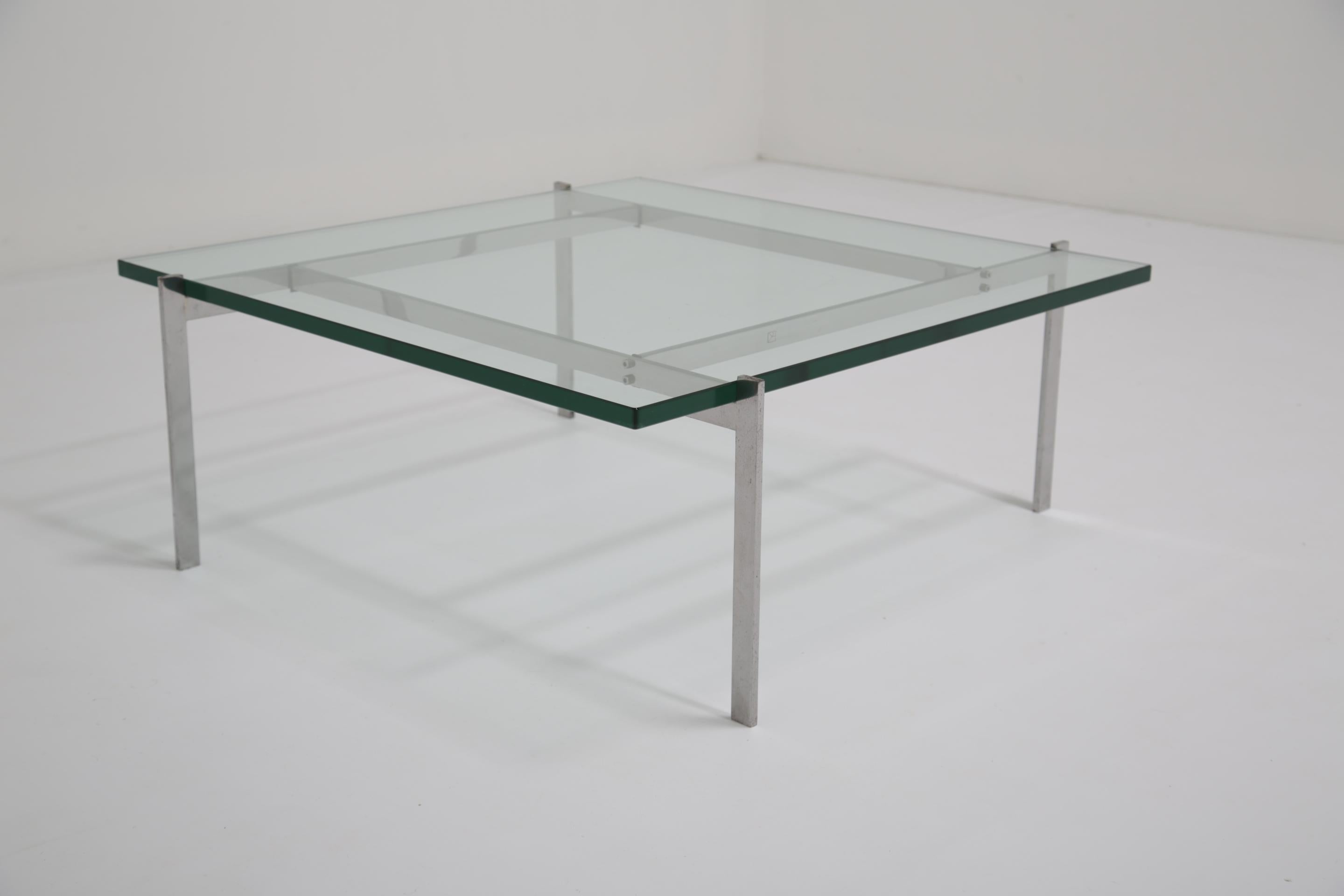 Poul Kjaerholm PK61 Couchtisch by  Ejvind Kold Christensen, 1956 Dänemark. (Stahl) im Angebot