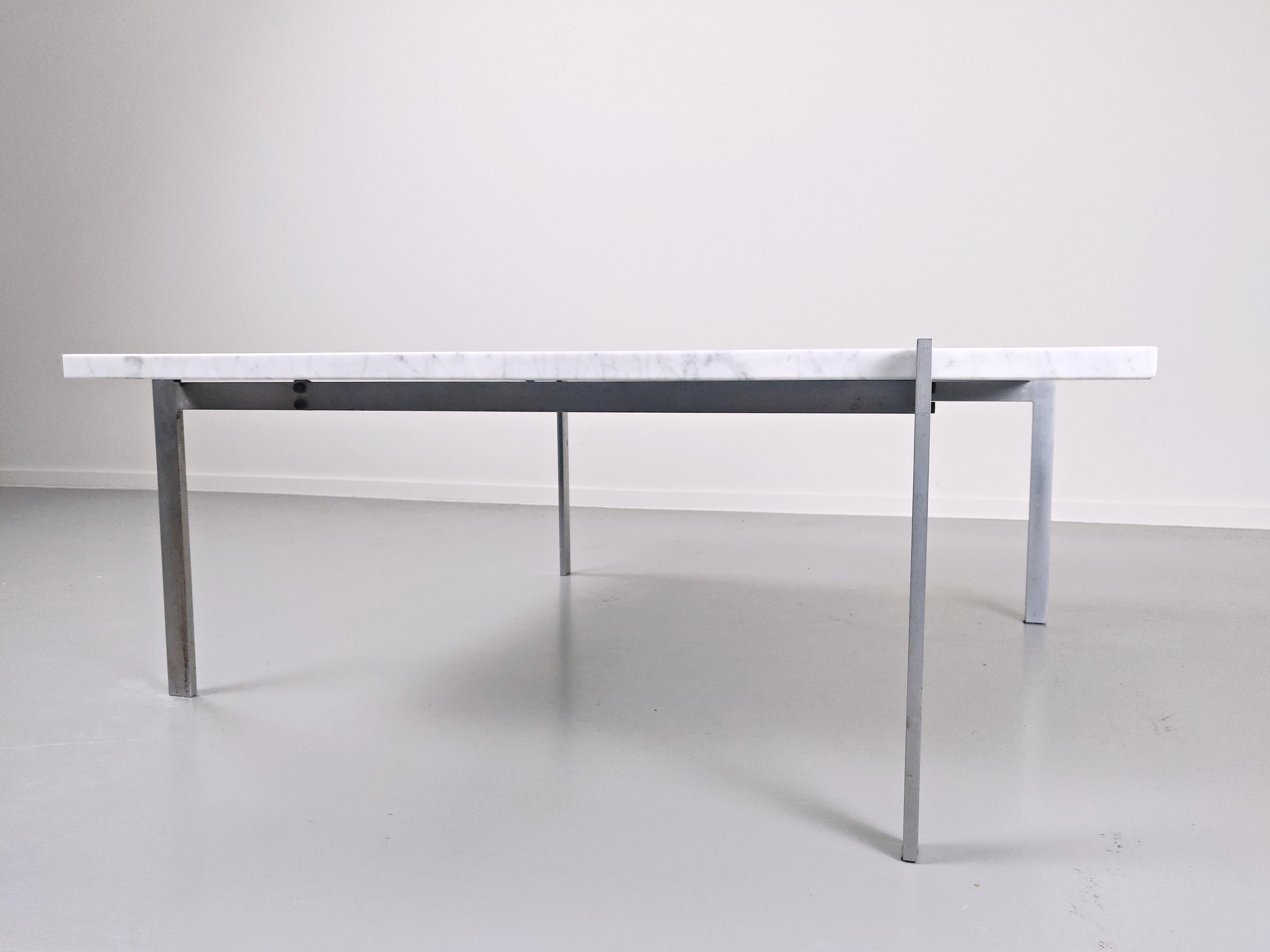 Stainless Steel Mid-Century Modern Poul Kjaerholm PK61 Coffee Table, White Marble and Steel 