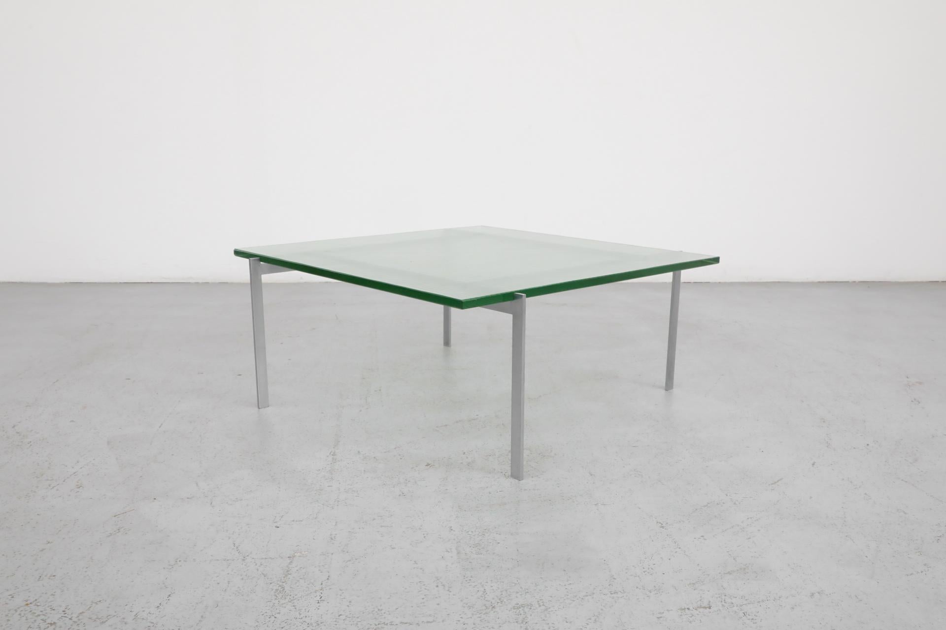 Poul Kjaerholm PK61 inspirierter Couchtisch aus Chrom und Glas im Angebot 2