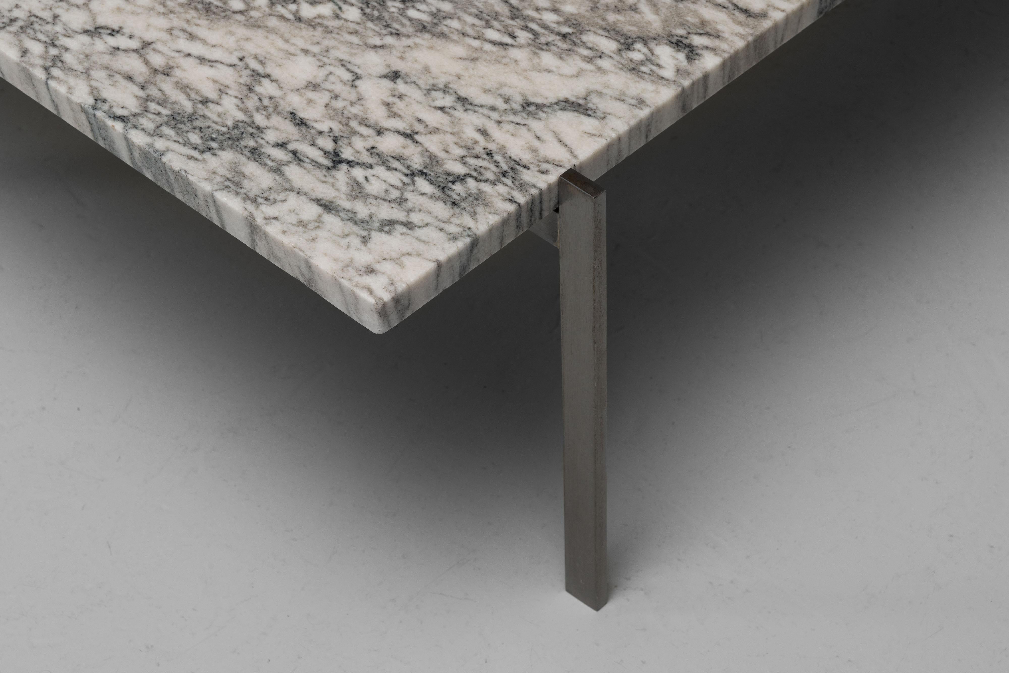 Poul Kjaerholm PK61 table en marbre du Groenland EKC Danemark 1956 en vente 6