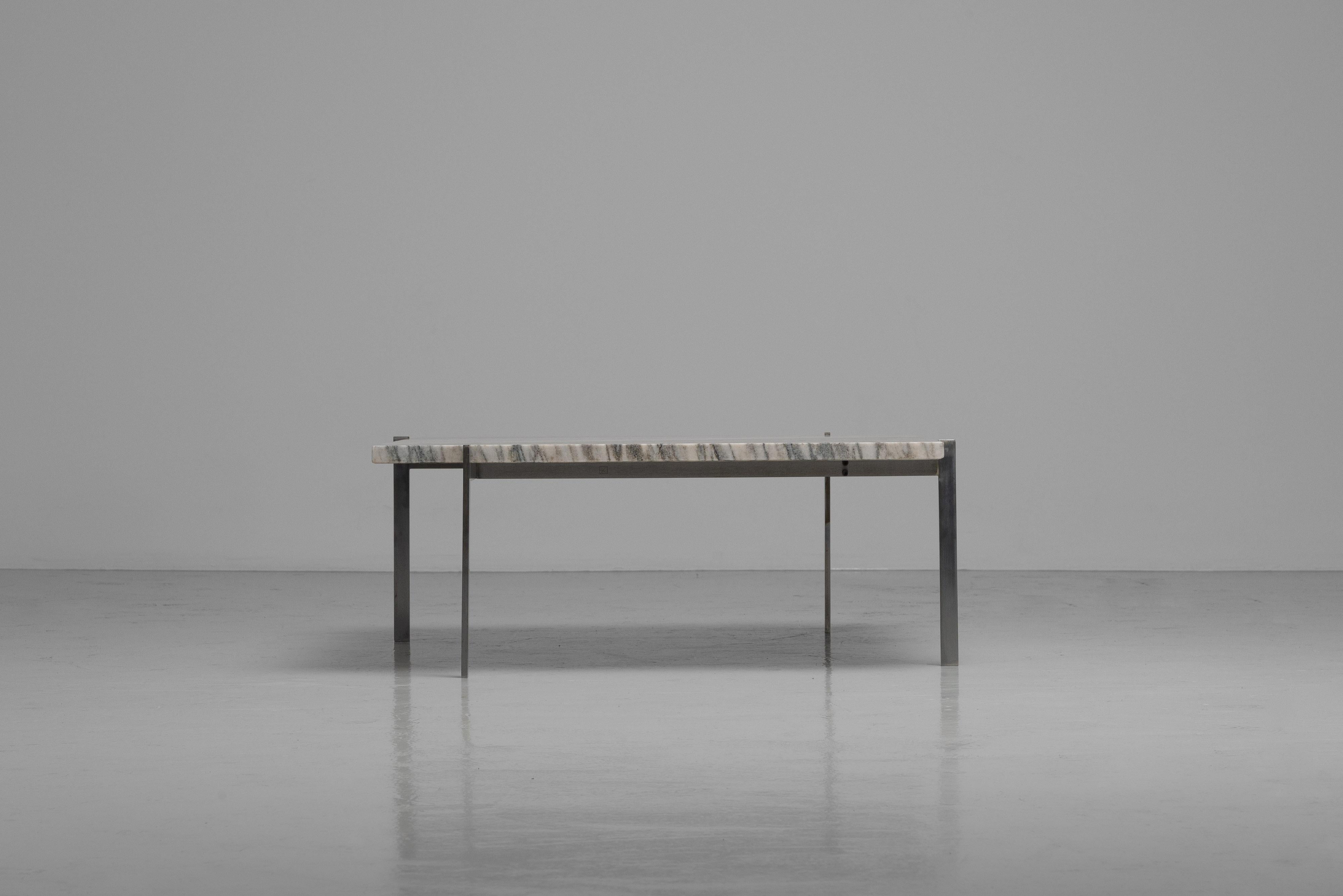Danois Poul Kjaerholm PK61 table en marbre du Groenland EKC Danemark 1956 en vente