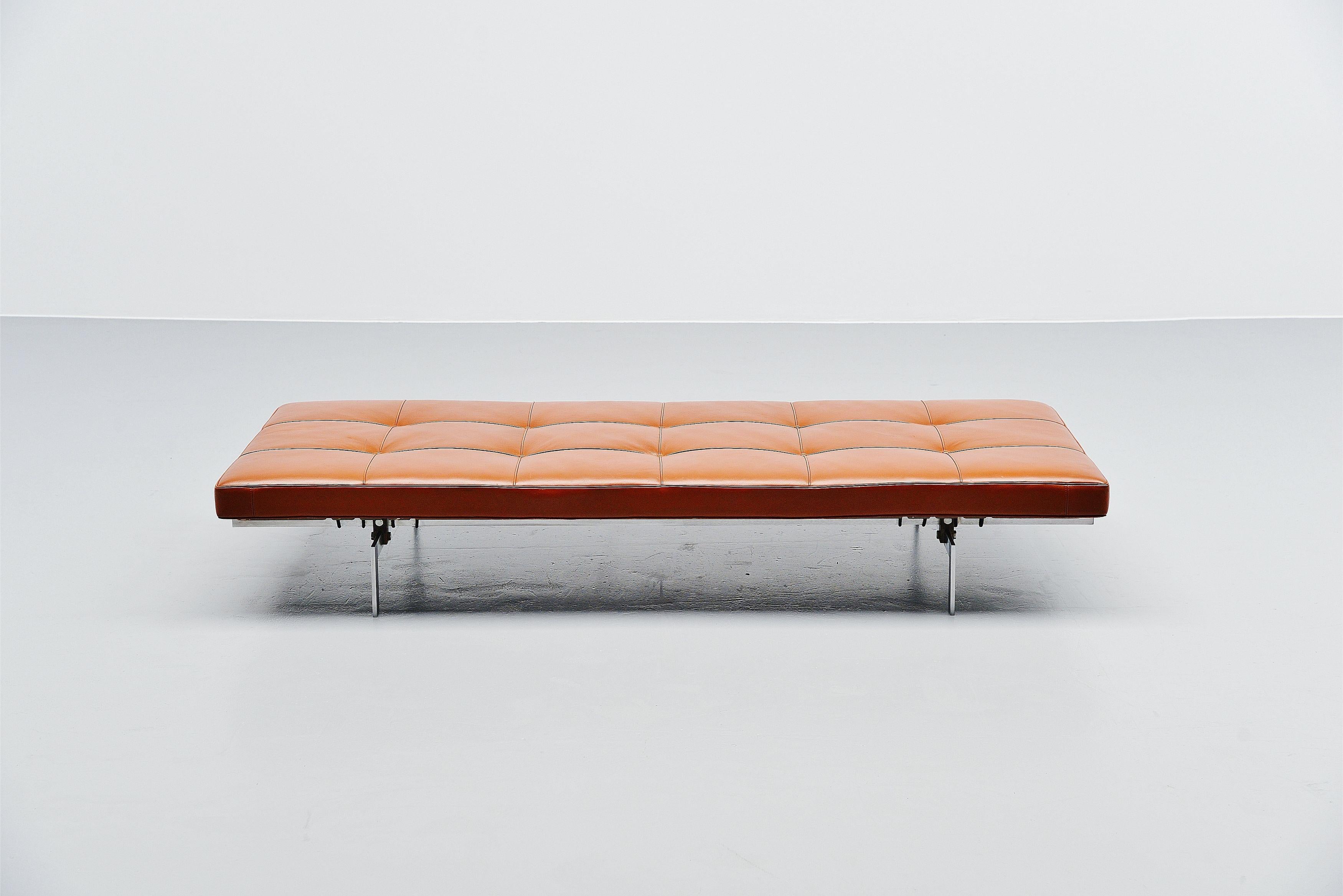 Iconinc daybed model PK80 designed by Poul Kjaerholm and manufactured by Ejvind Kold Christensen, Denmark, 1957. The daybed is in fantastic fully original condition, as this was from an old store stock it was only used a showroom model. This is a