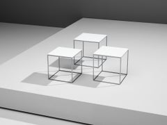 Set aus Schachteltischen aus weißem Perspex und Stahl von Poul Kjaerholm