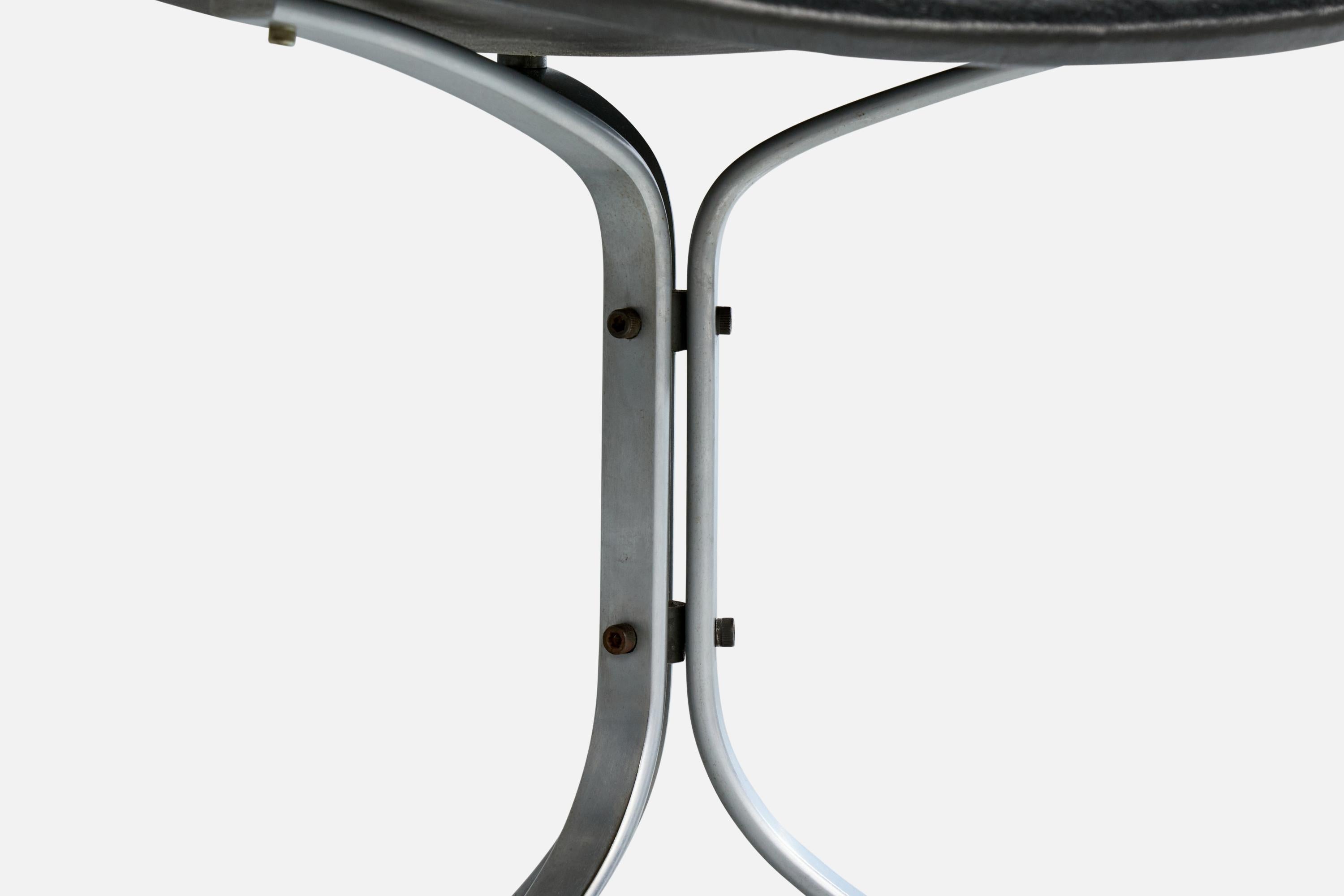 Poul Kjærholm, chaise d'appoint, acier, cuir, Danemark, années 1960 en vente 6