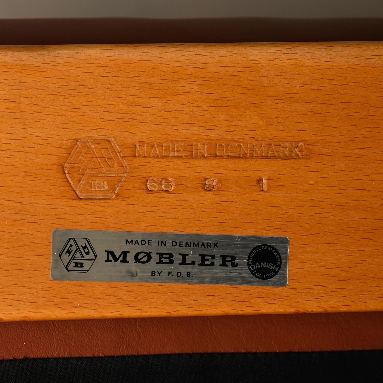 Poul M. Volther Daybed in Beech wood and Leather for FDB M�øbler, Denmark 1960s 7
