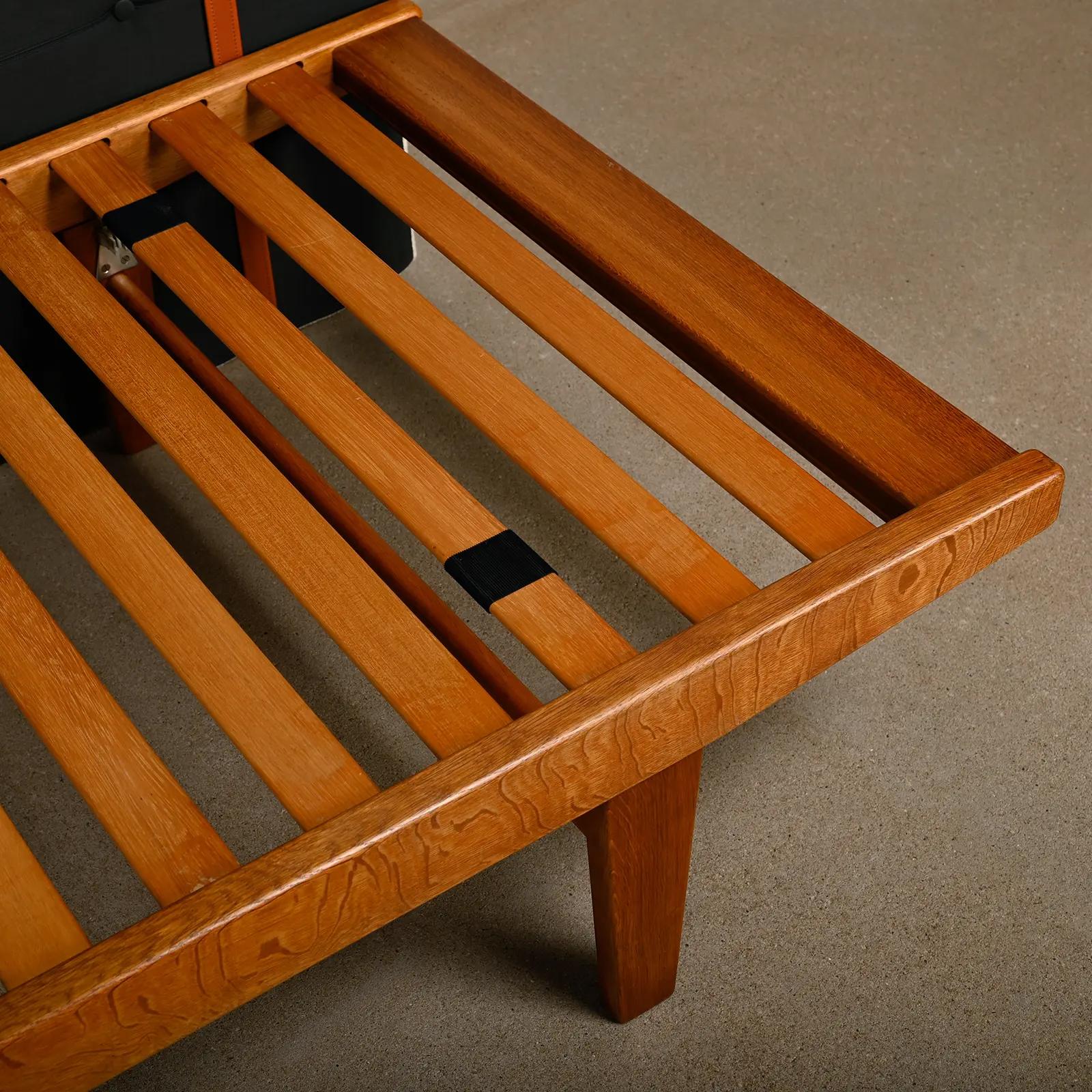 Poul M. Volther Daybed in Oak, Leather and Bouclé for FDB Møbler, Denmark 1960s 10