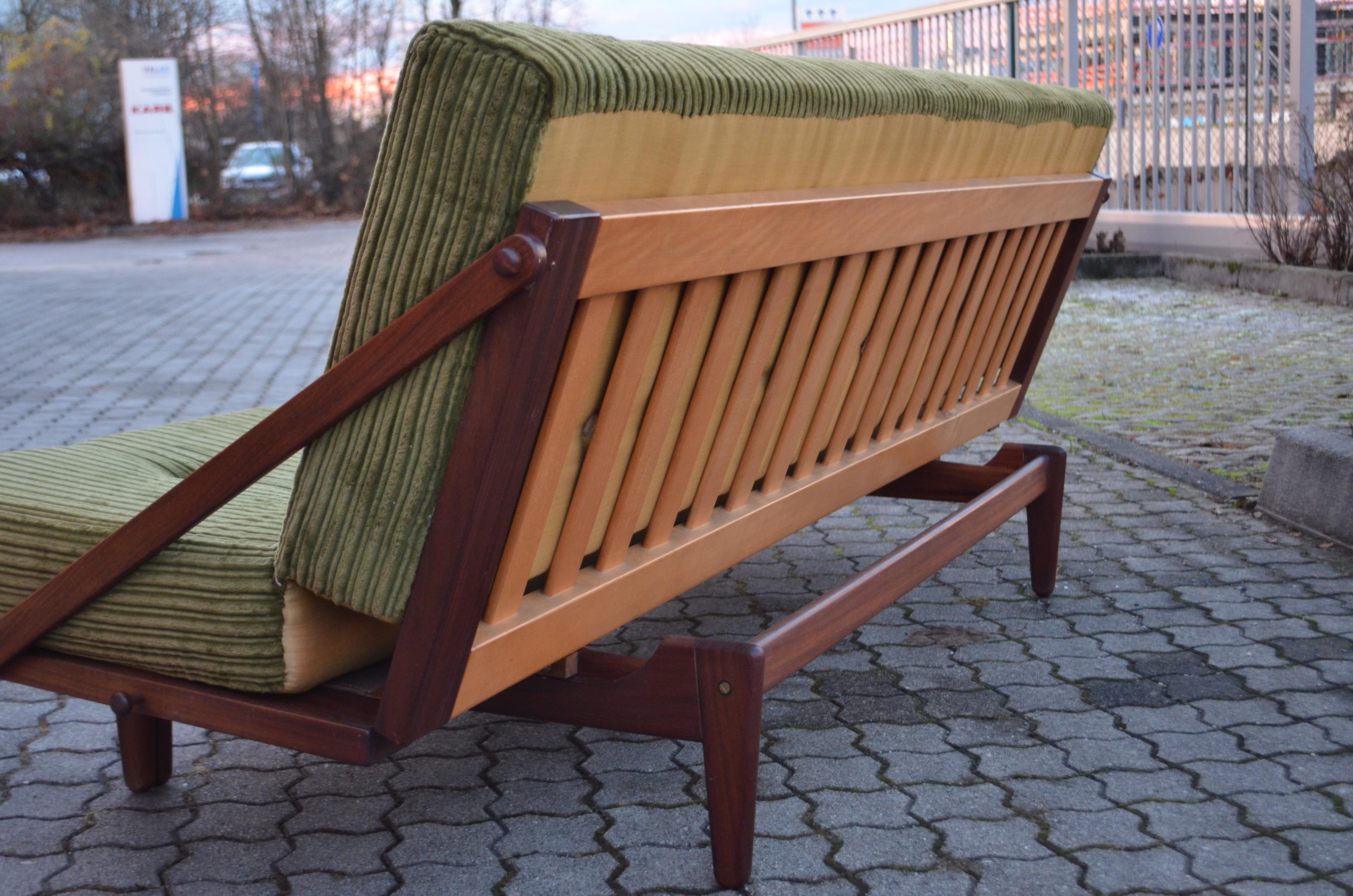 Poul M Volther Daybed Sofa Model 981 DIVA by Frem Røjle, Teak 60ties green cord For Sale 5