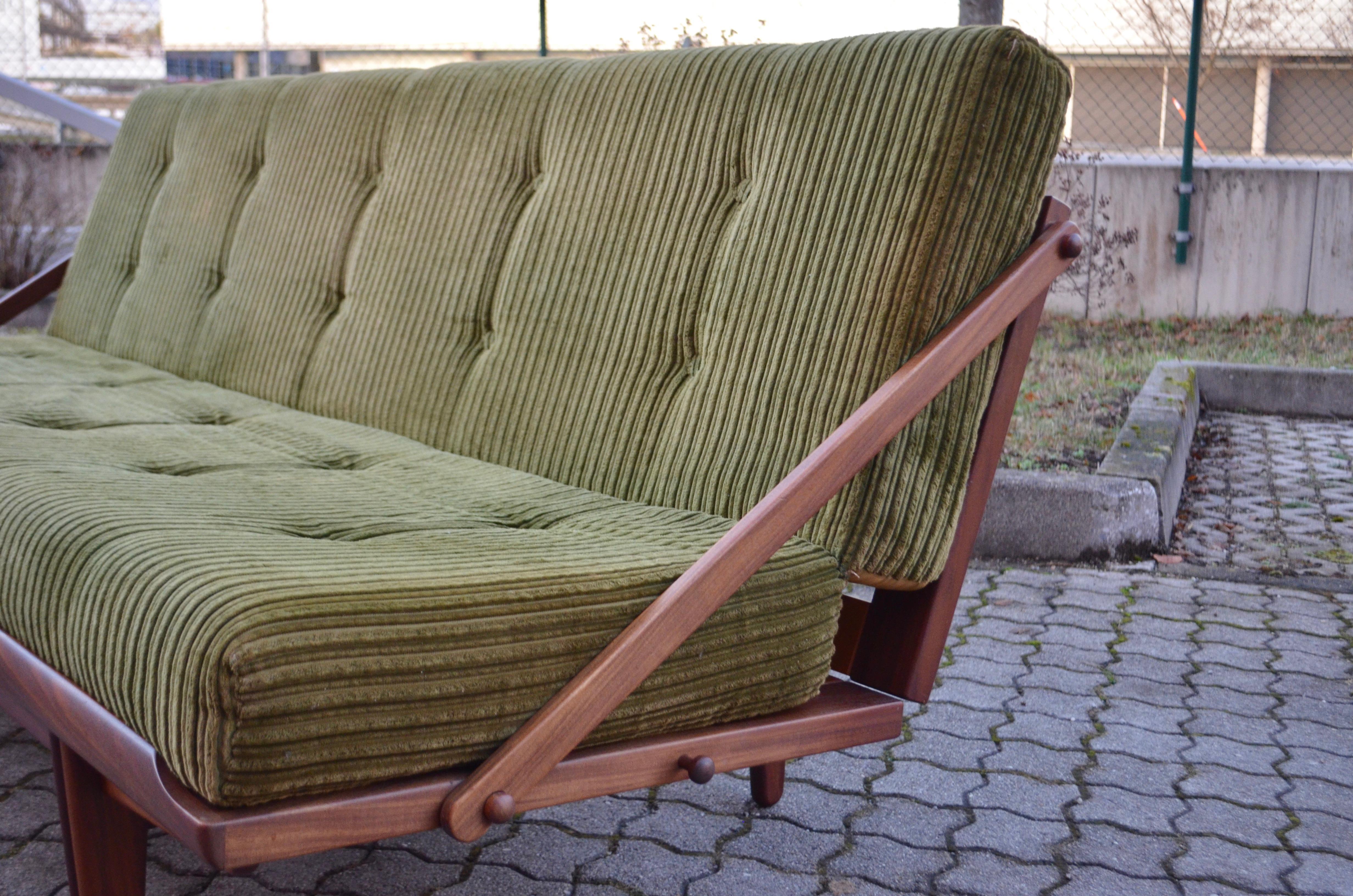 Poul M Volther Daybed Sofa Model 981 DIVA by Frem Røjle, Teak 60ties green cord For Sale 10