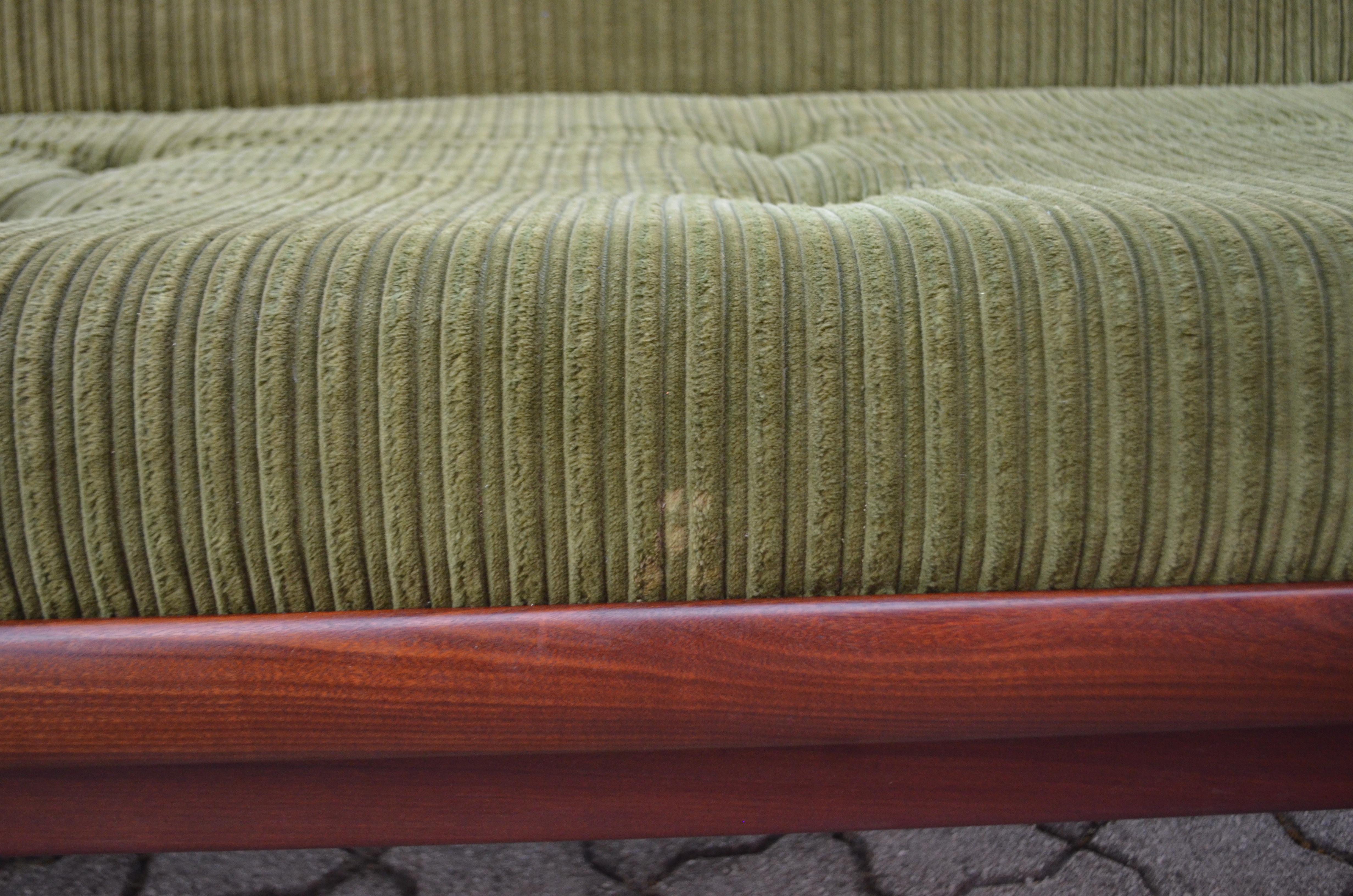 Poul M Volther Daybed Sofa Model 981 DIVA by Frem Røjle, Teak 60ties green cord For Sale 11