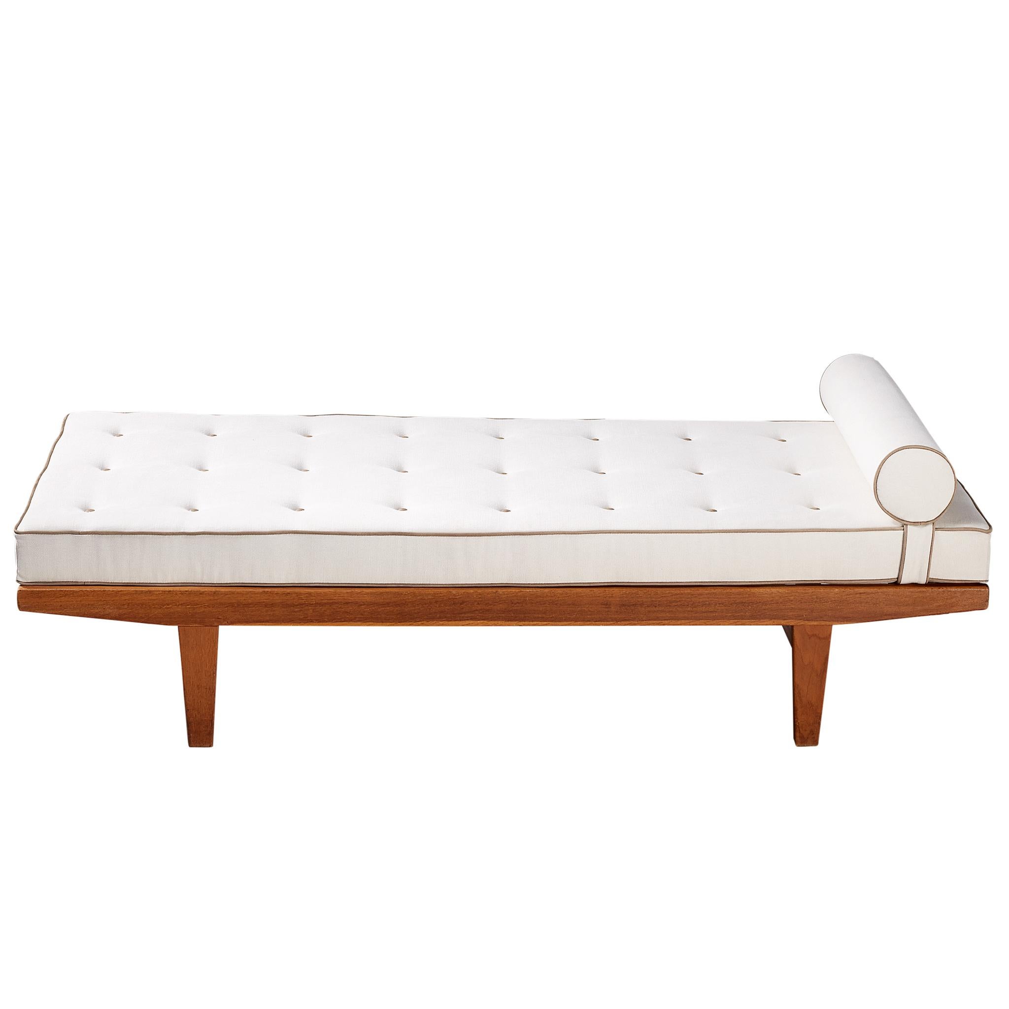 Antique and Vintage Daybeds 1,840 For Sale at 1stDibs vintage daybed, antique daybed