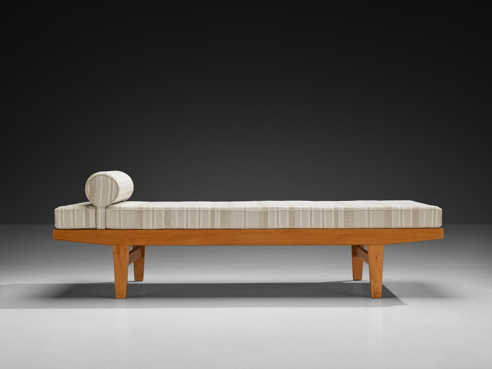 Poul M. Volther für FDB Møbler Daybed in Wood (Skandinavische Moderne) im Angebot